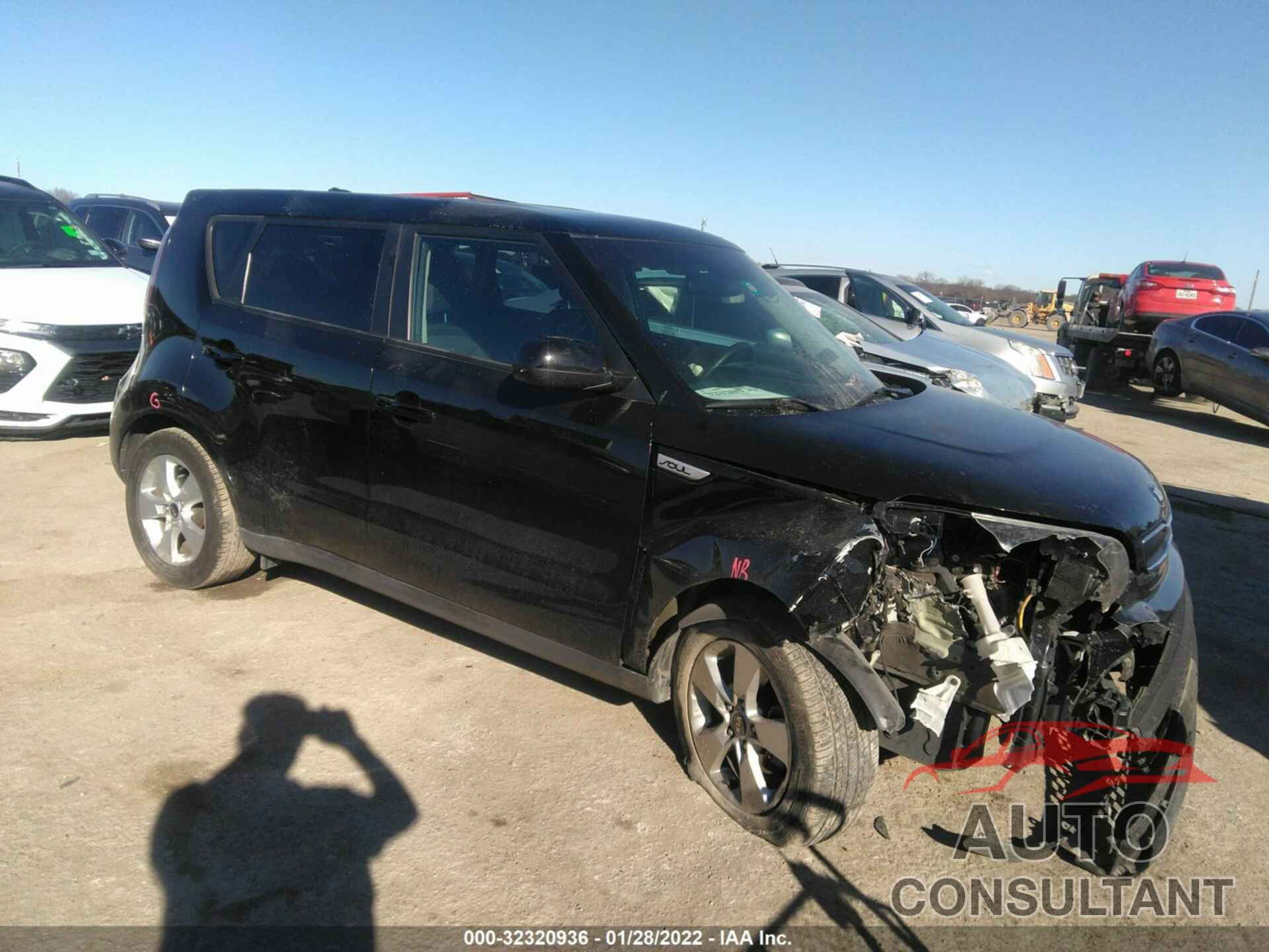KIA SOUL 2017 - KNDJN2A21H7485107