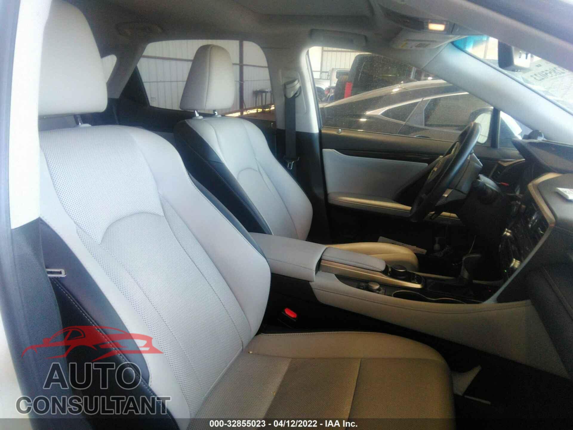 LEXUS RX 2019 - 2T2BGMCA4KC030865
