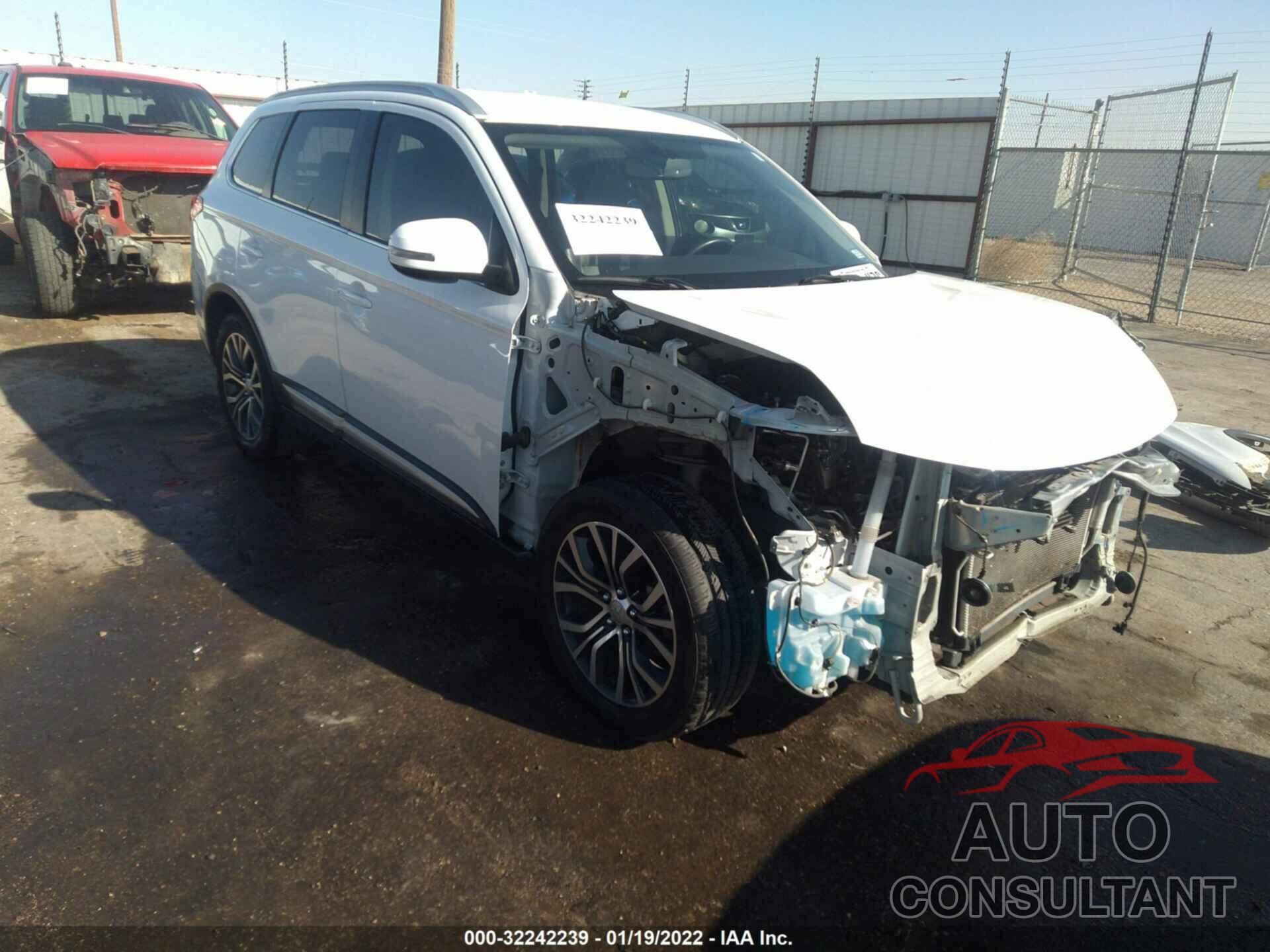 MITSUBISHI OUTLANDER 2017 - JA4AD3A3XHZ018929