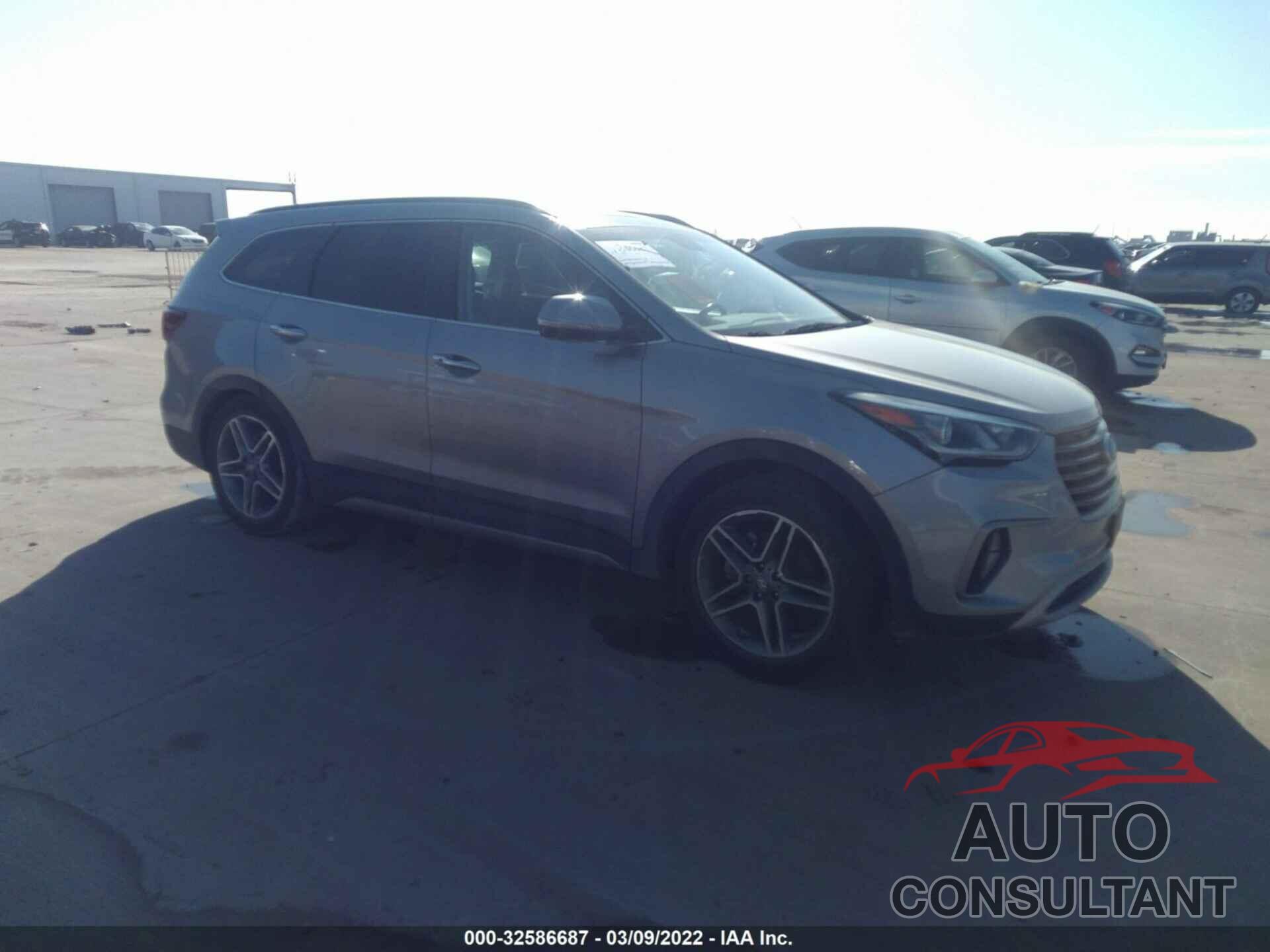 HYUNDAI SANTA FE 2018 - KM8SR4HF4JU267789