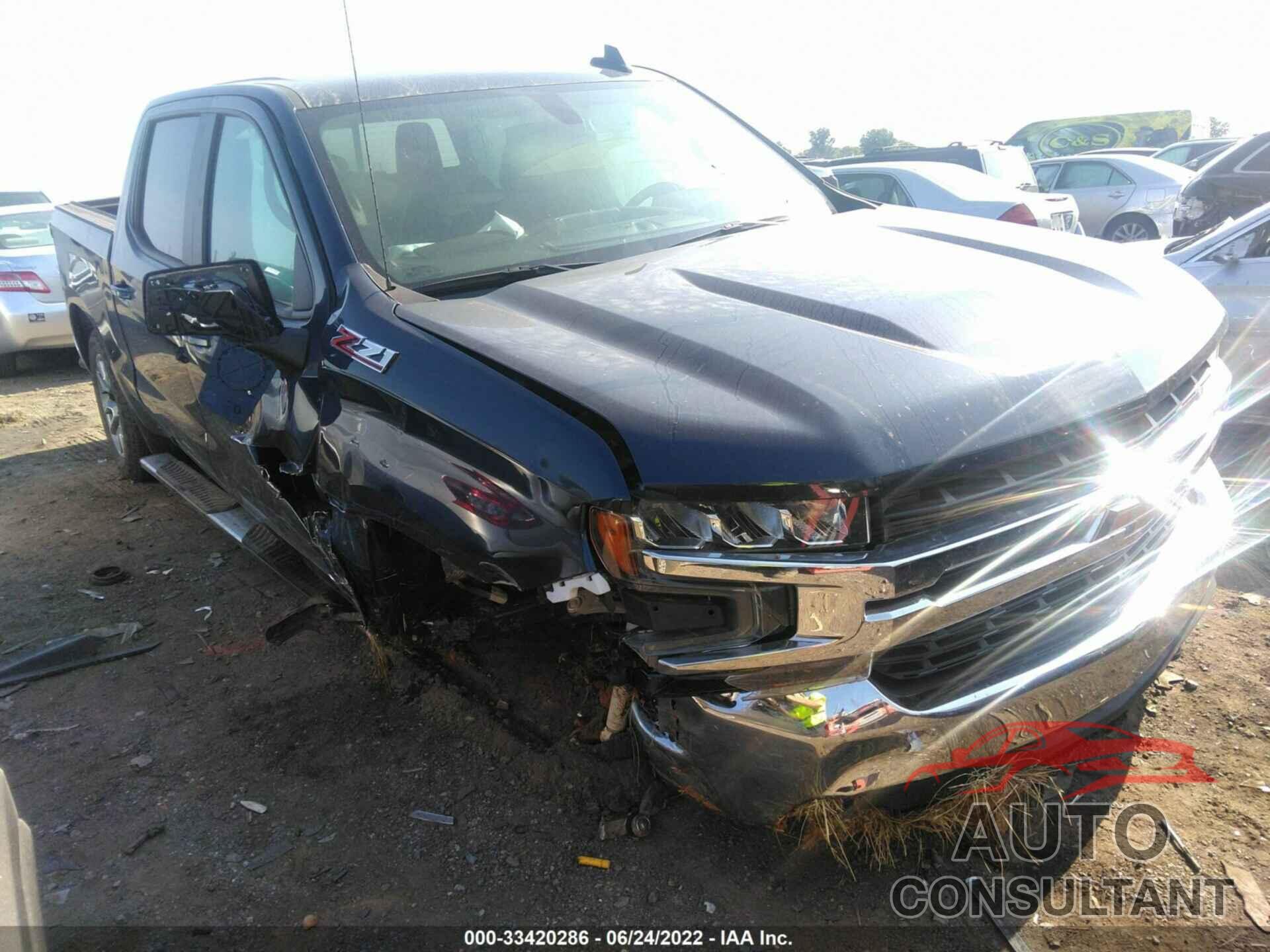 CHEVROLET SILVERADO 1500 2021 - 1GCUYDED9MZ355845
