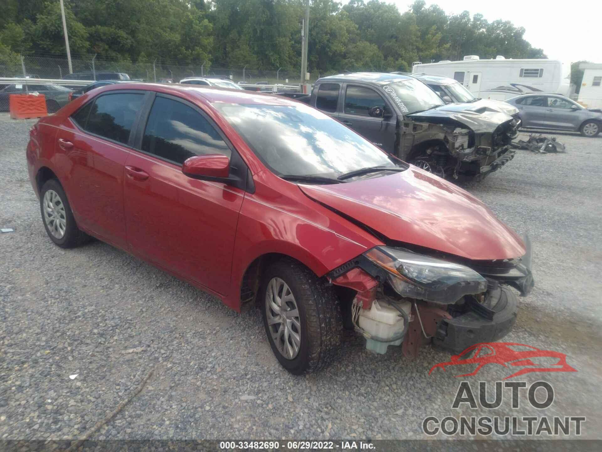 TOYOTA COROLLA 2018 - 5YFBURHE0JP826789