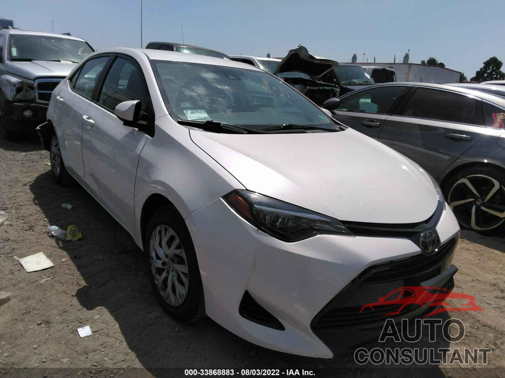 TOYOTA COROLLA 2018 - 5YFBURHE4JP781503