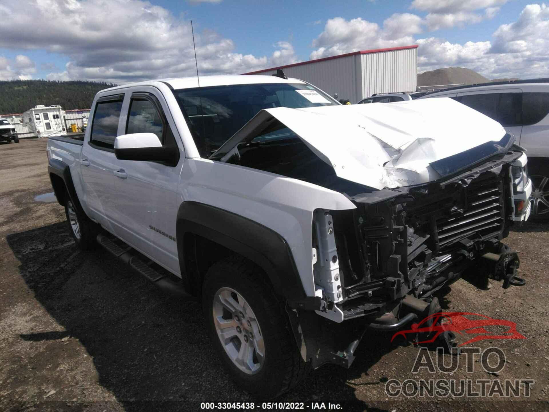 CHEVROLET SILVERADO 1500 2018 - 3GCUKREC5JG564324