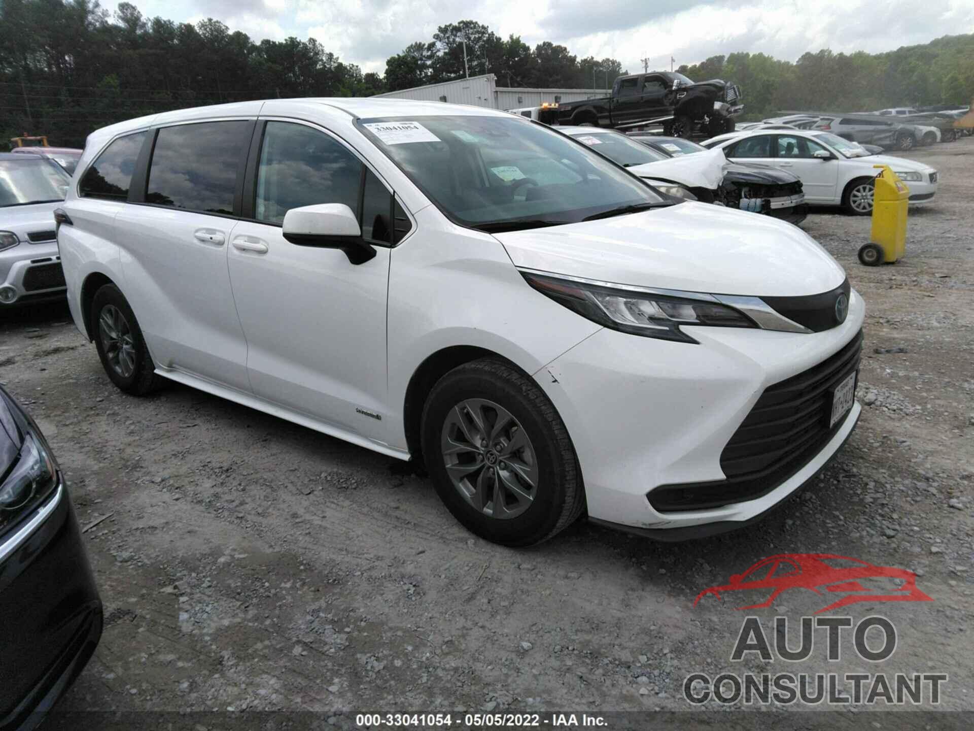 TOYOTA SIENNA 2021 - 5TDKRKEC0MS014769