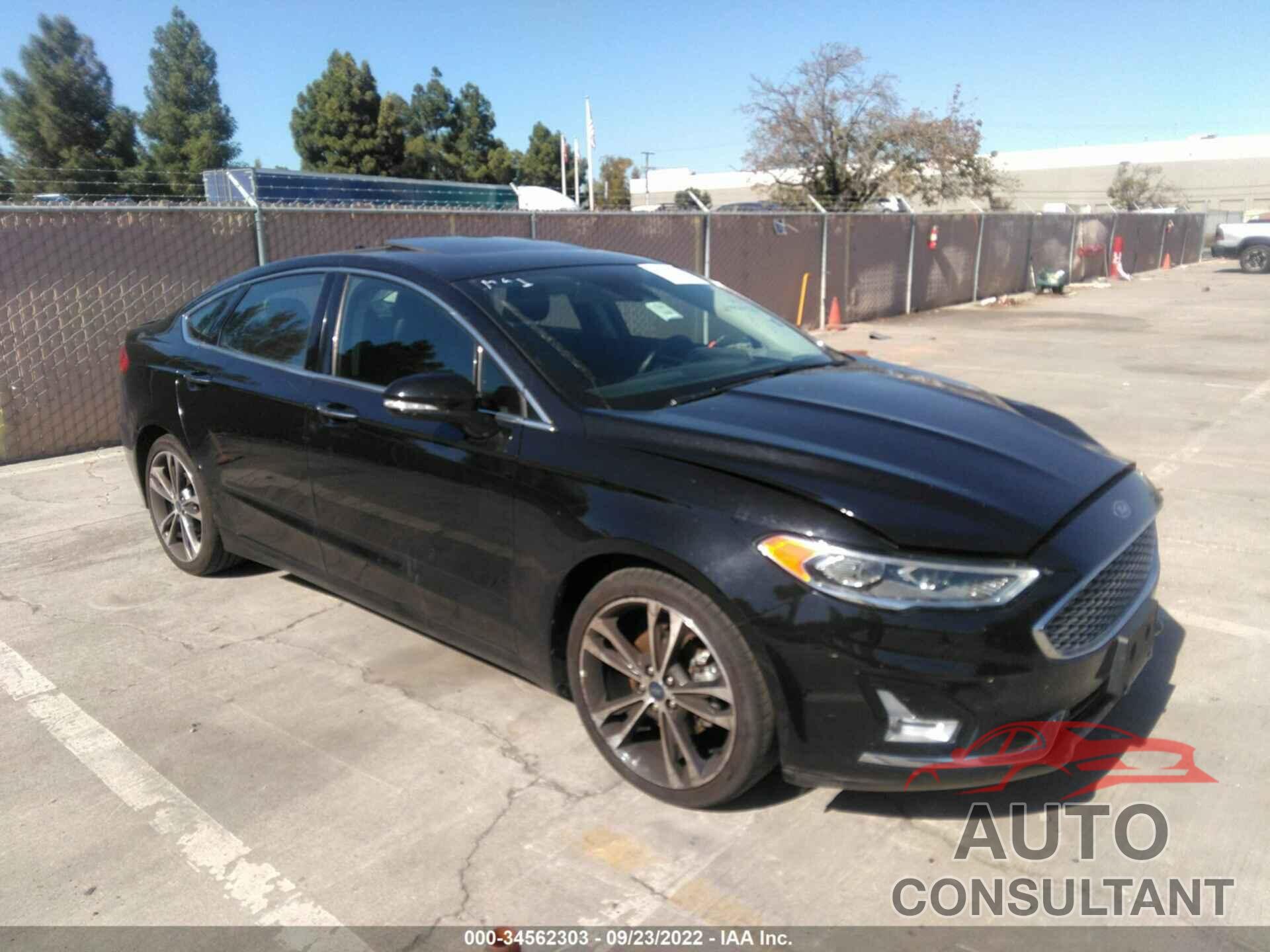 FORD FUSION 2019 - 3FA6P0D98KR220638