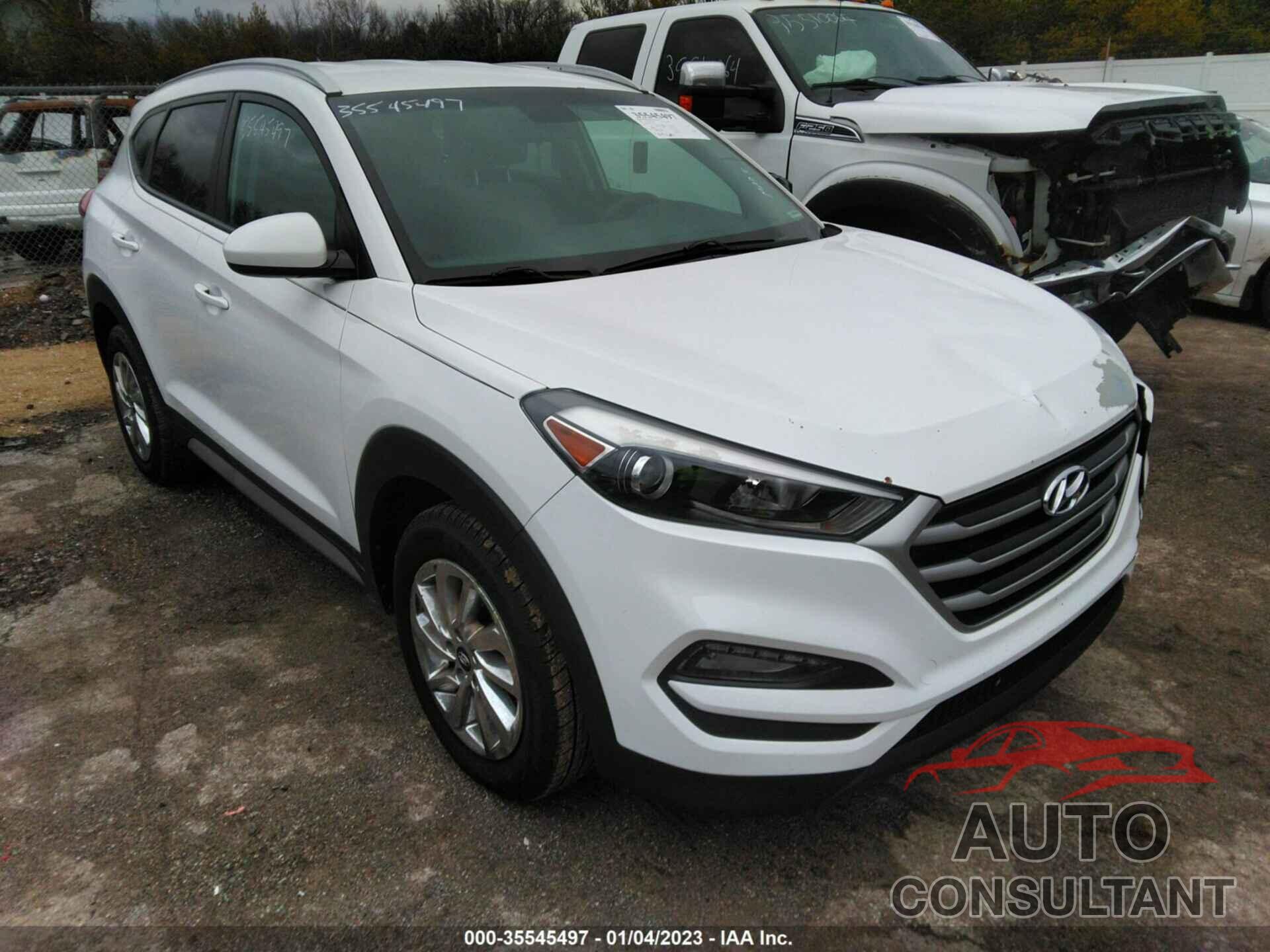 HYUNDAI TUCSON 2018 - KM8J33A40JU614387