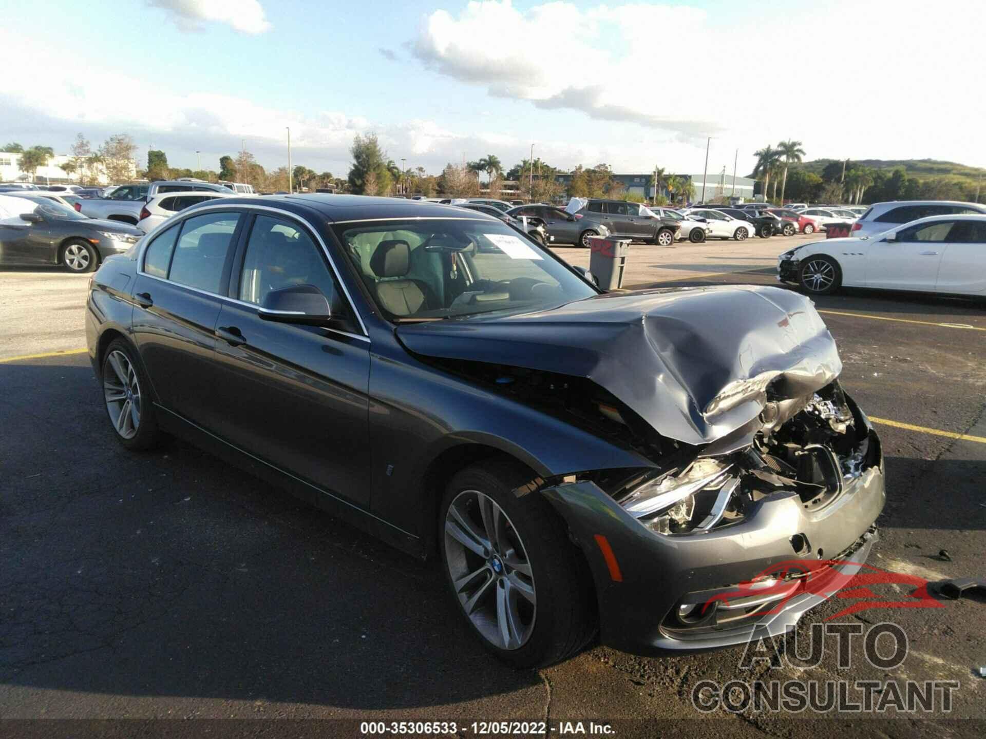 BMW 3 SERIES 2017 - WBA8E1C33HA029138