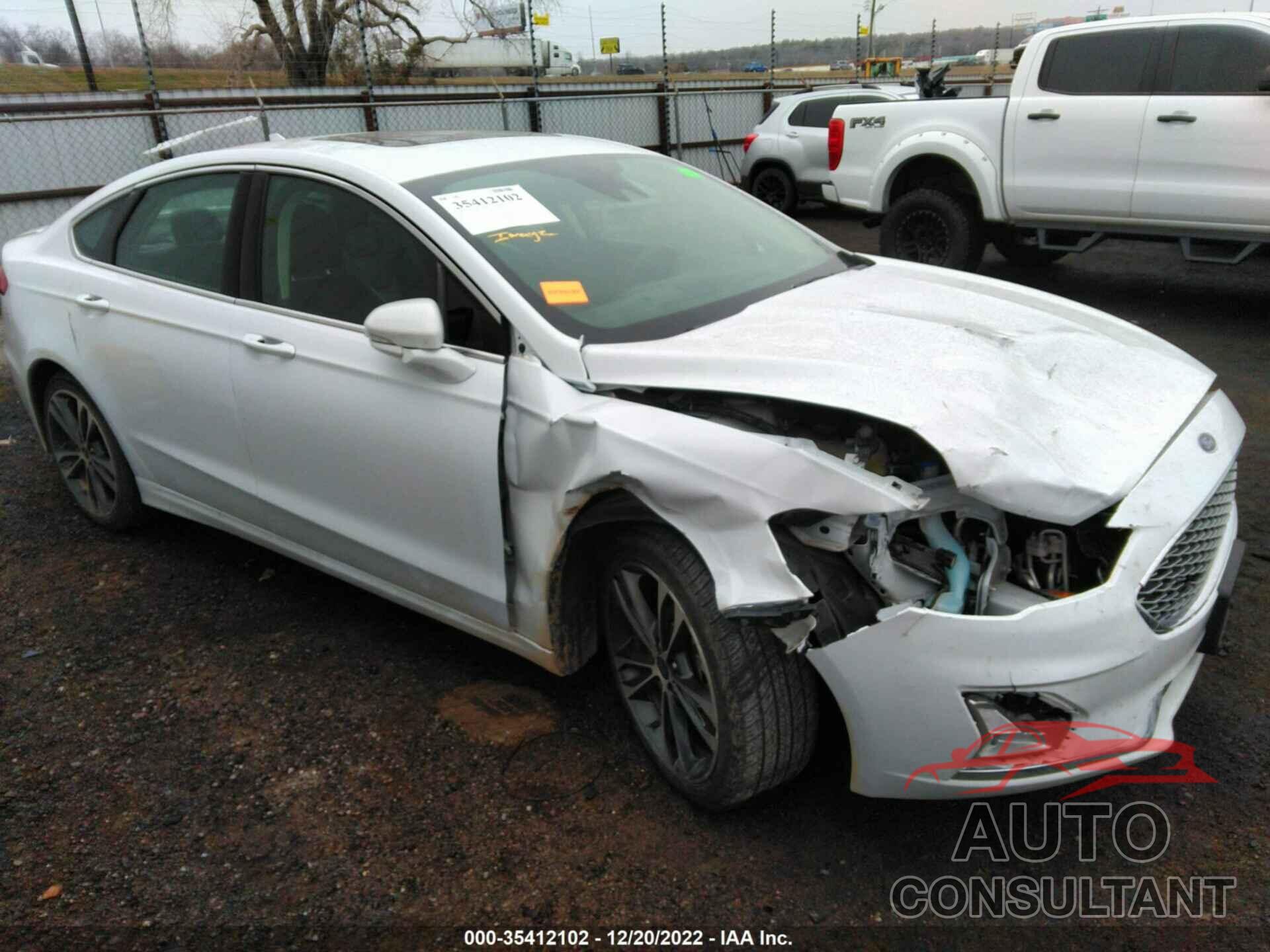 FORD FUSION 2019 - 3FA6P0D9XKR184869