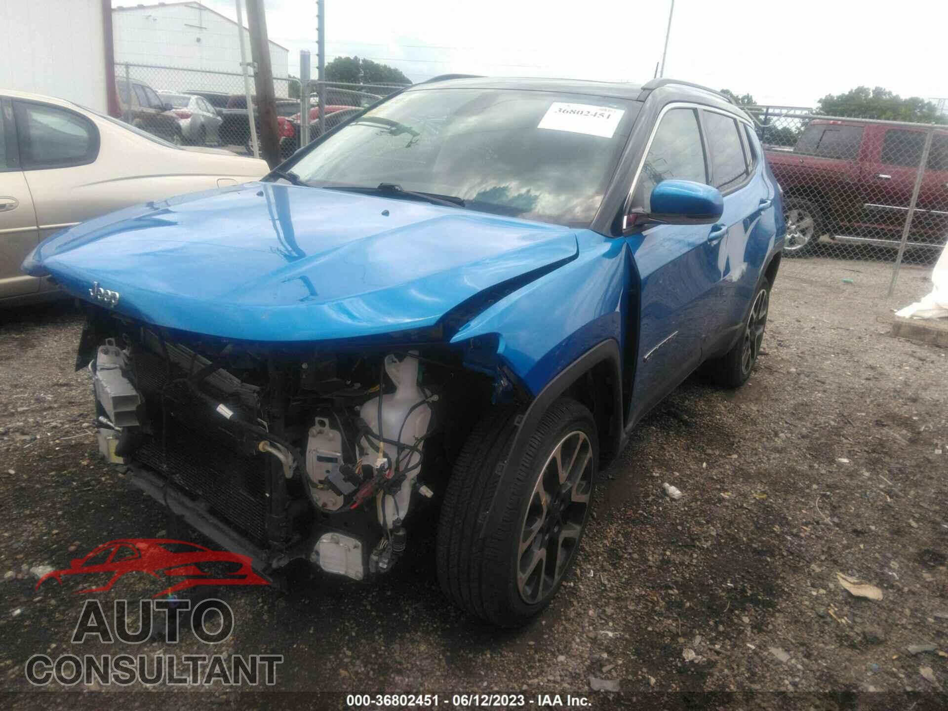 JEEP COMPASS 2018 - 3C4NJDCB8JT101251