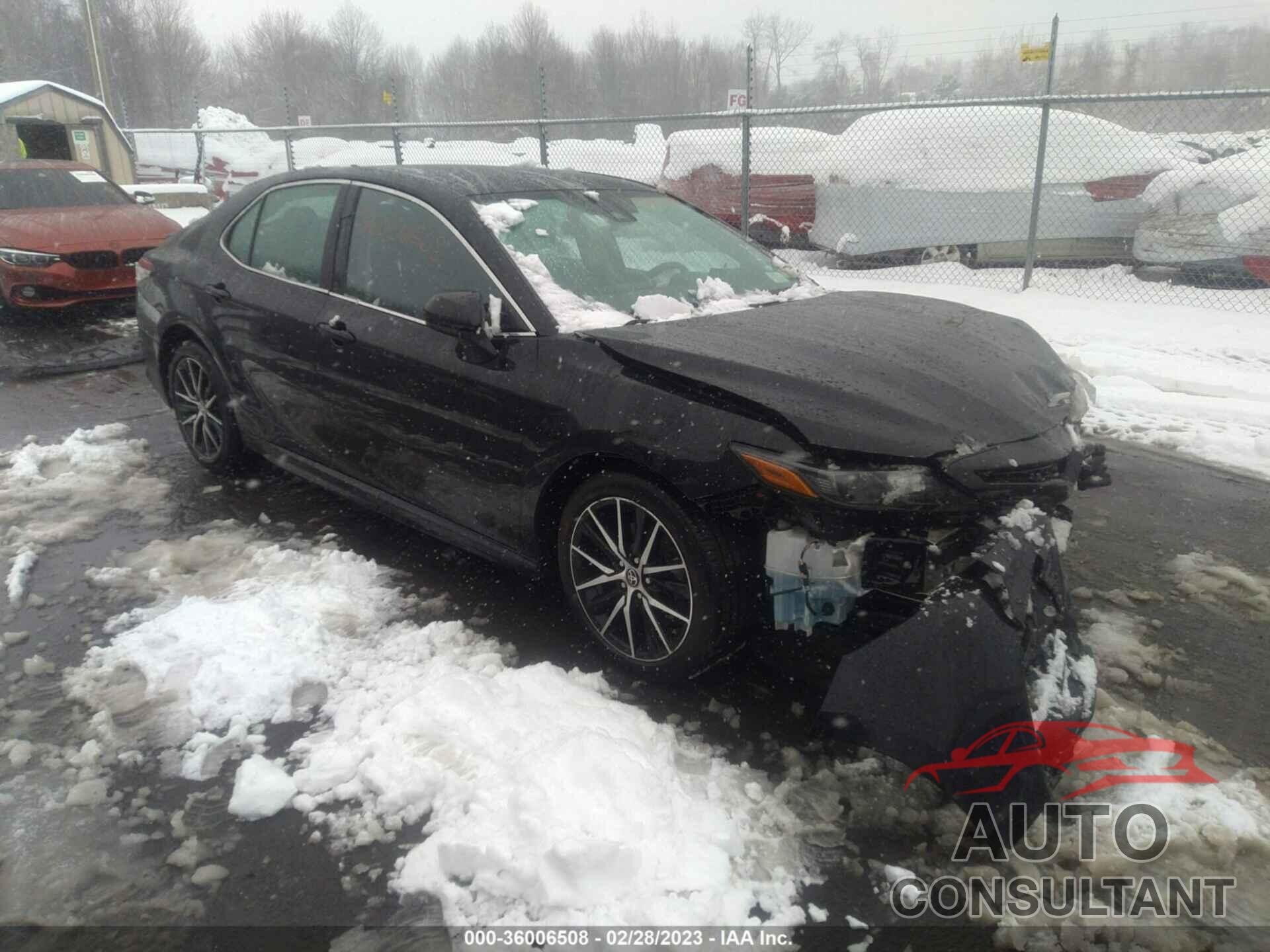 TOYOTA CAMRY 2021 - 4T1G11AK0MU457404