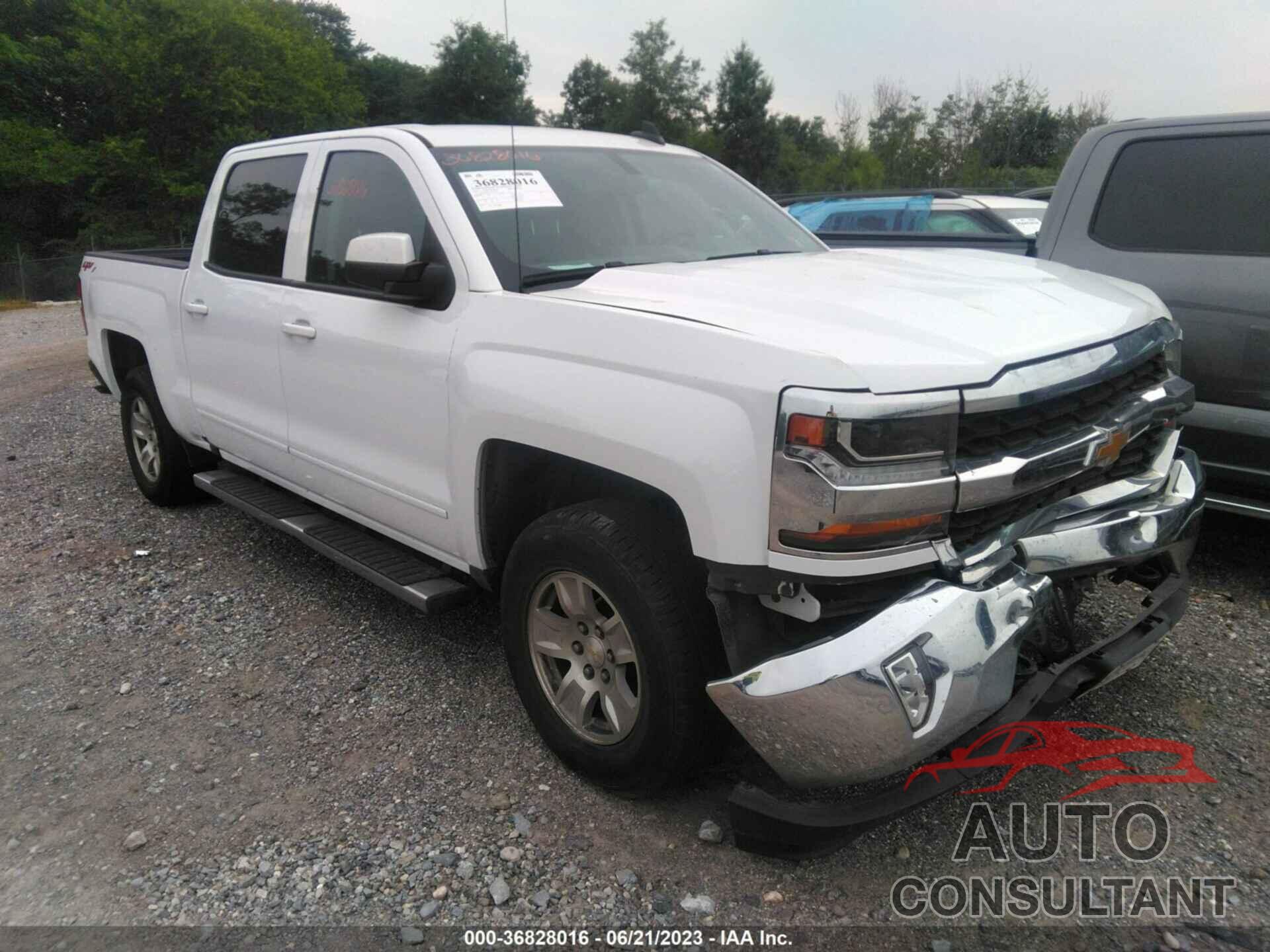 CHEVROLET SILVERADO 1500 2018 - 3GCUKREC3JG257248