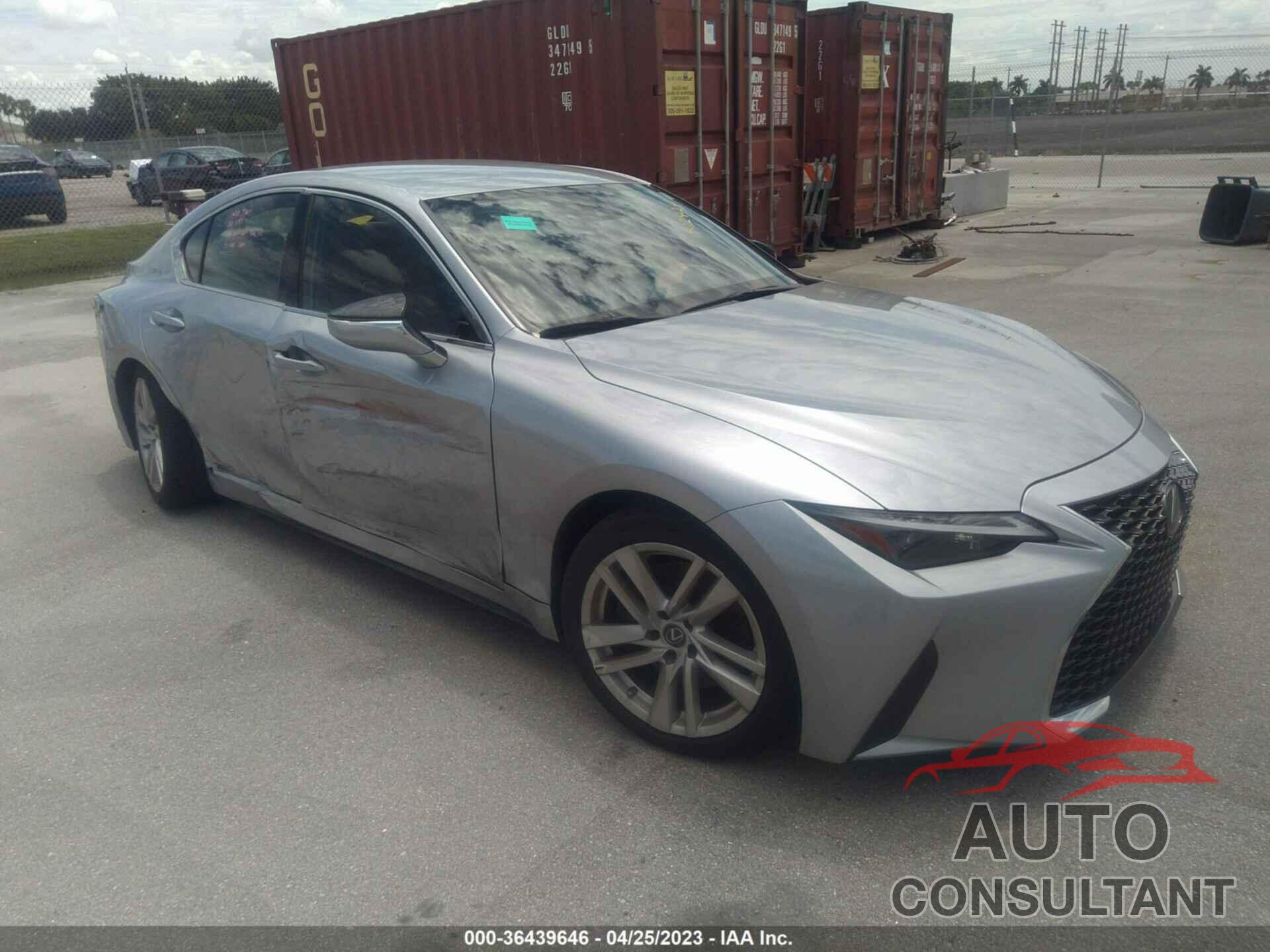 LEXUS IS 2022 - JTHAA1D2XN5118326