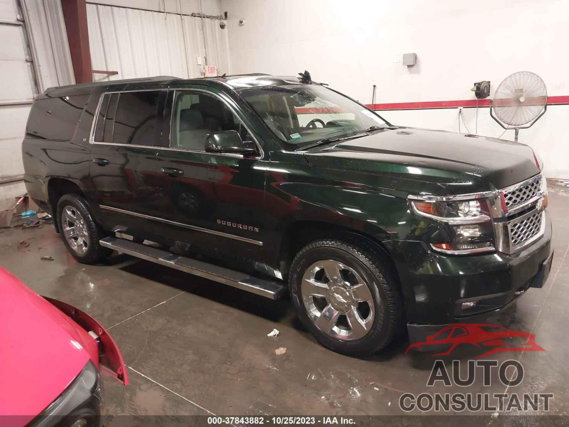 CHEVROLET SUBURBAN 2016 - 1GNSKHKC9GR463180