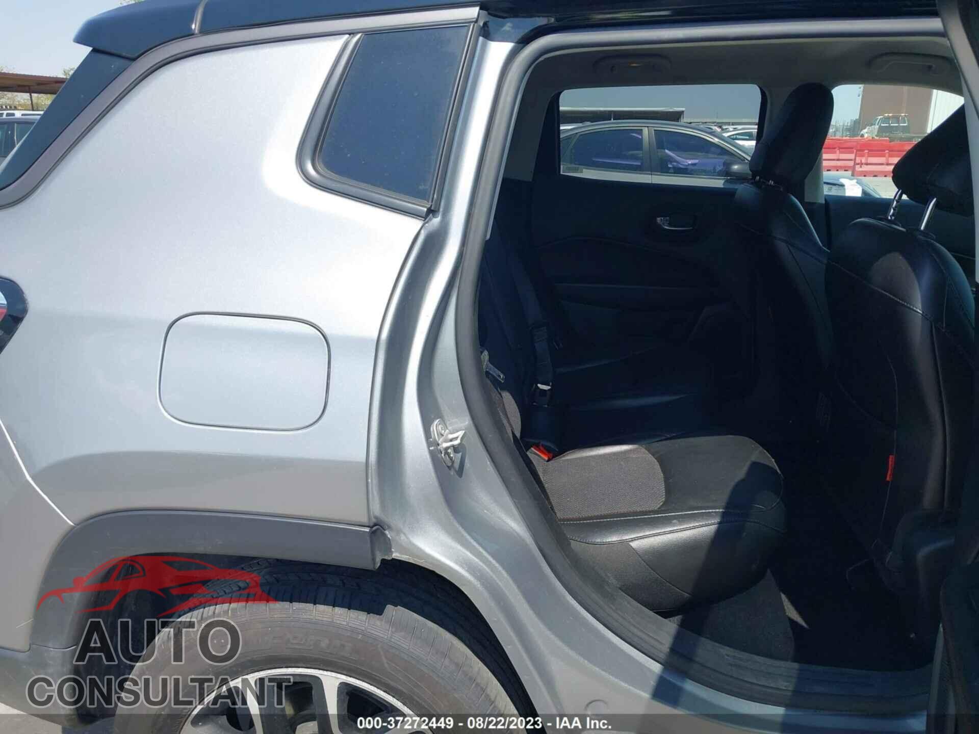 JEEP COMPASS 2020 - 3C4NJDDB0LT189276
