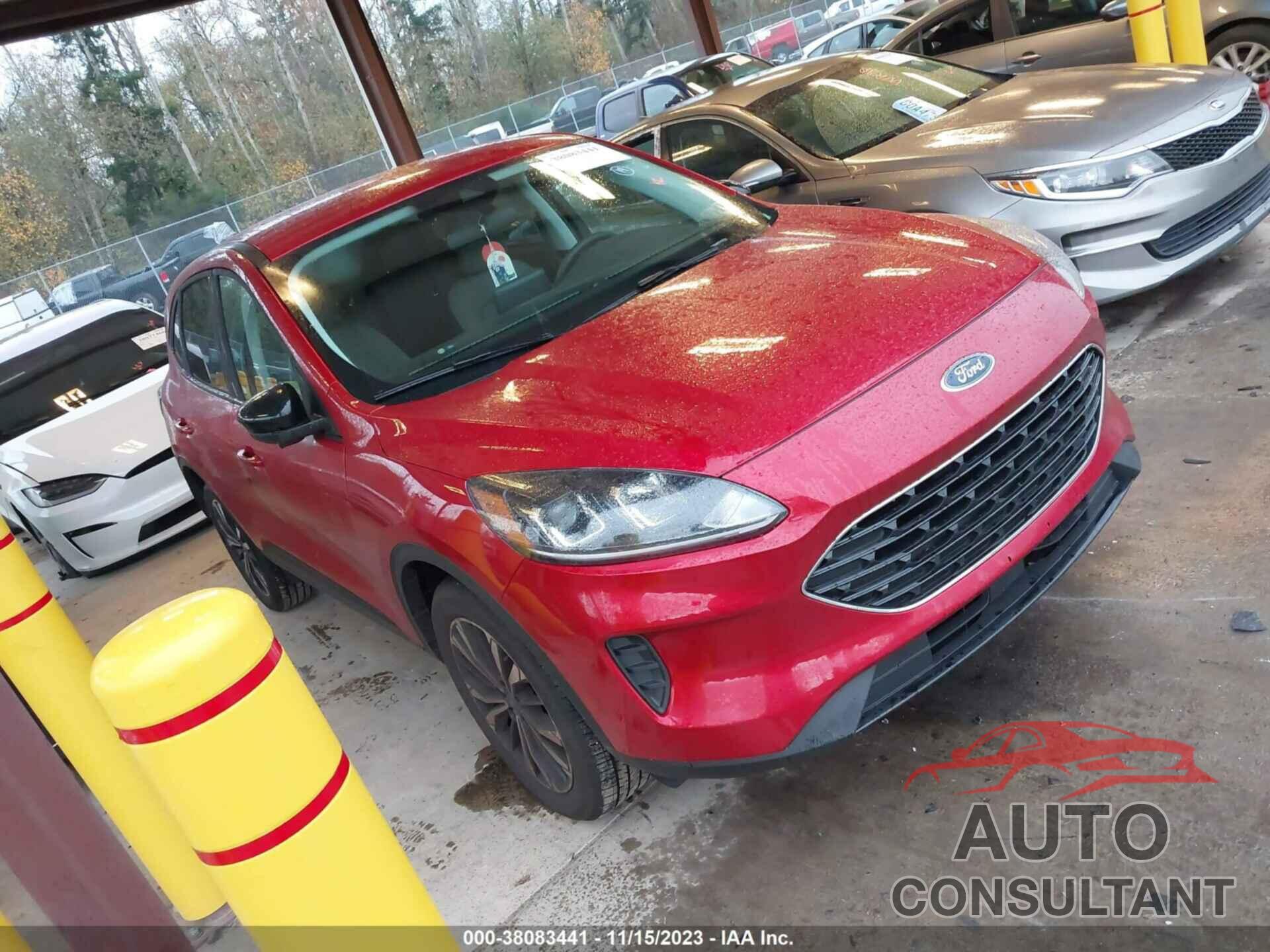 FORD ESCAPE 2022 - 1FMCU9G68NUB19717