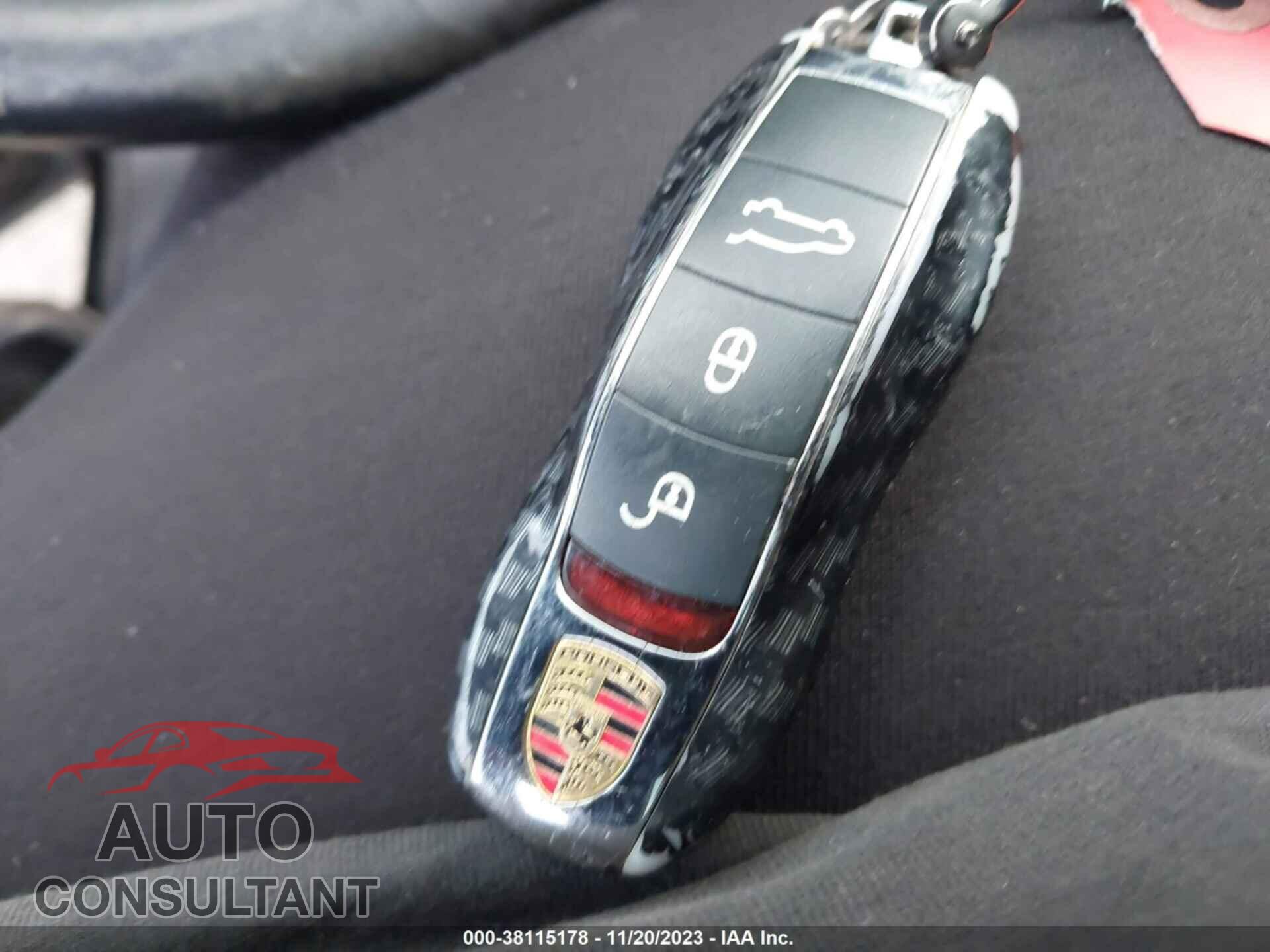 PORSCHE MACAN 2017 - WP1AA2A52HLB80467