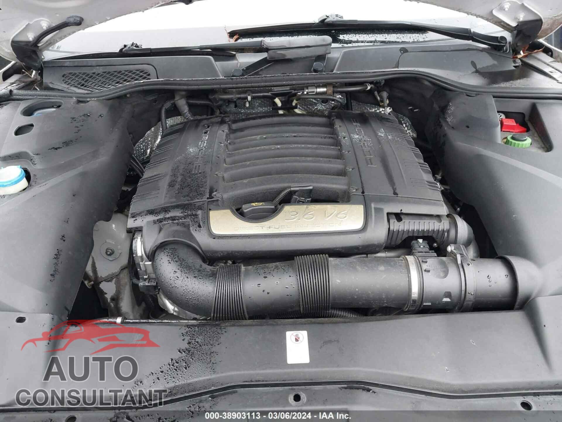 PORSCHE CAYENNE 2017 - WP1AA2A21HKA83501