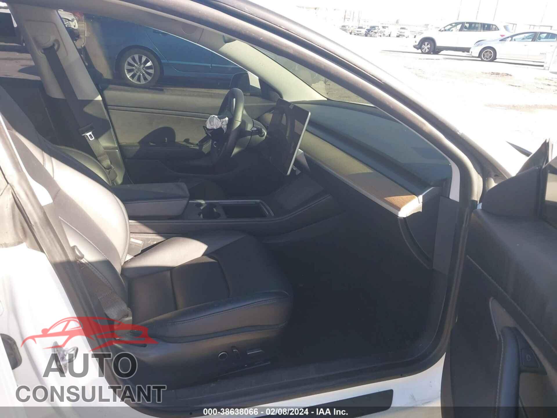 TESLA MODEL 3 2021 - 5YJ3E1EA9MF874084