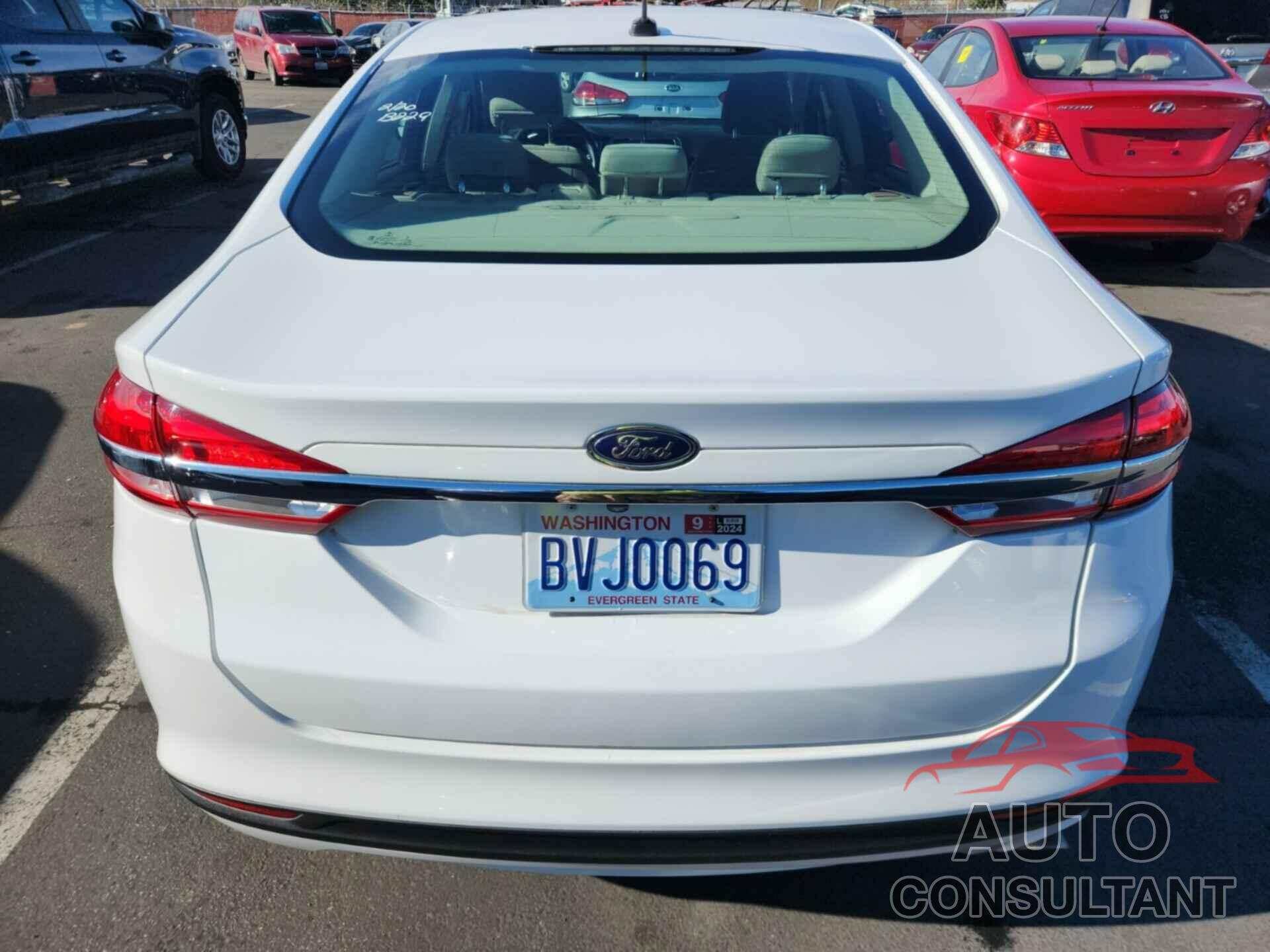 FORD FUSION HYBRID 2017 - 3FA6P0LU1HR260722