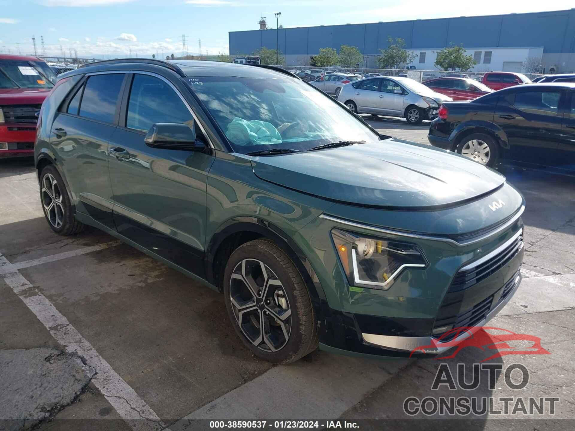 KIA NIRO 2023 - KNDCR3LE8P5039413