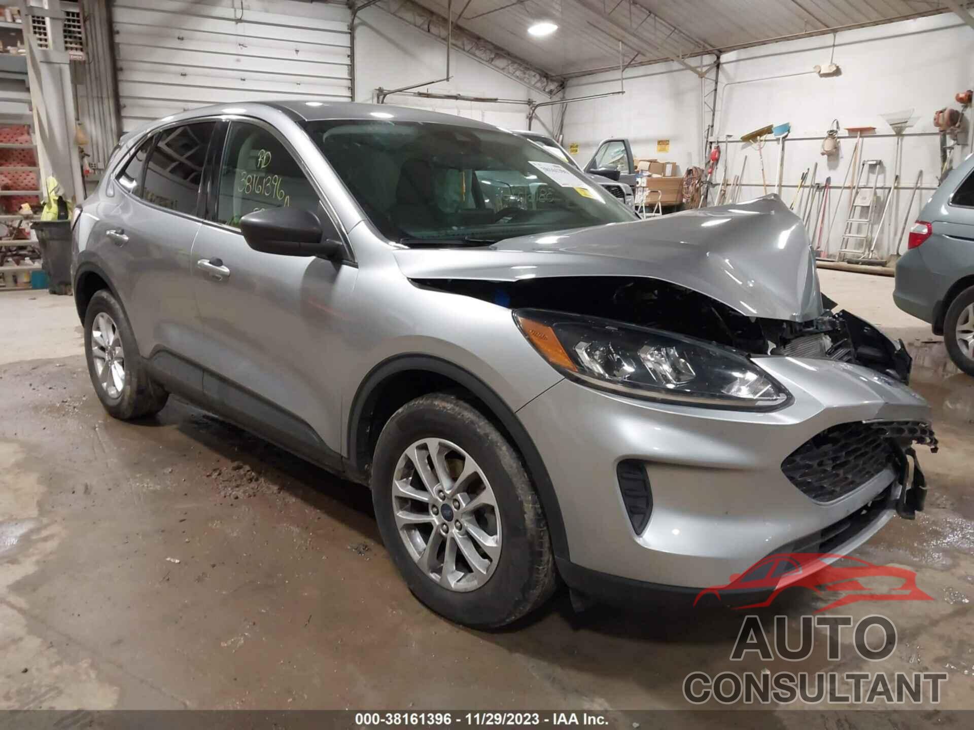 FORD ESCAPE 2022 - 1FMCU9G62NUA57120