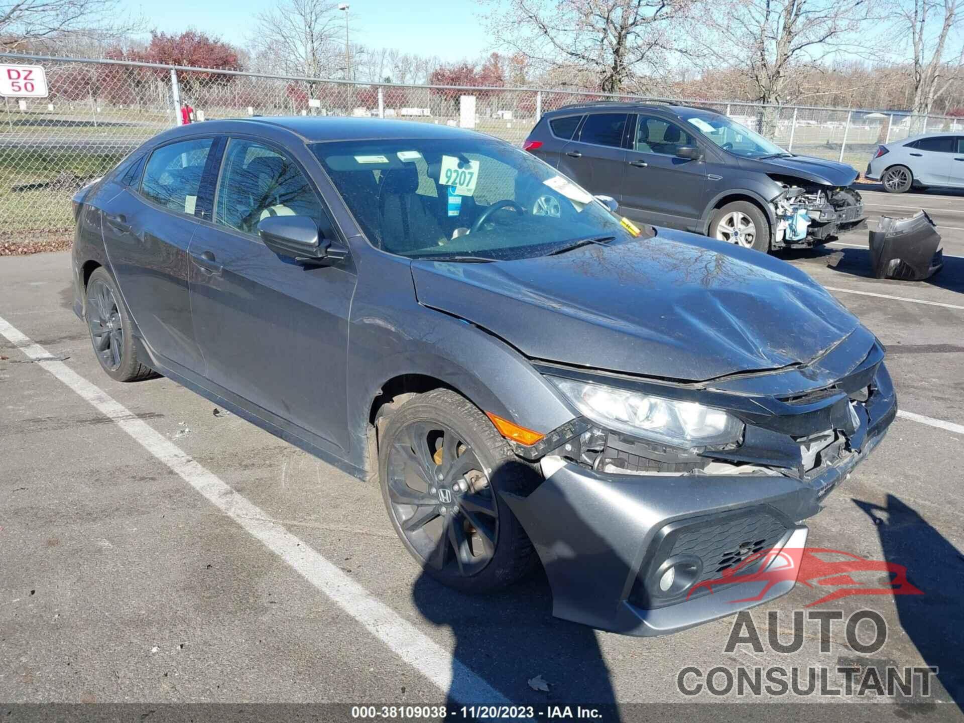 HONDA CIVIC 2018 - SHHFK7G48JU208909