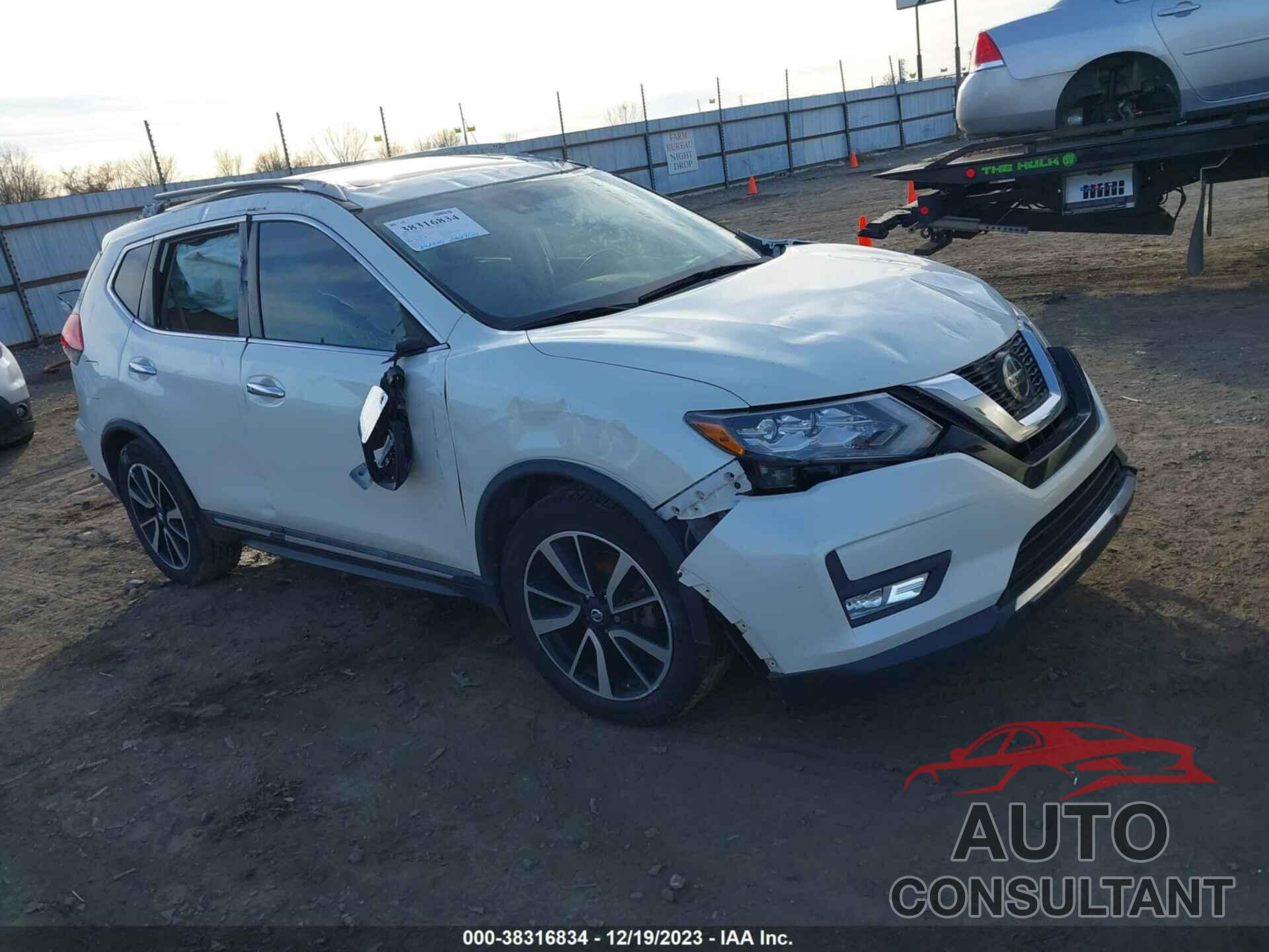 NISSAN ROGUE 2019 - 5N1AT2MT2KC716228