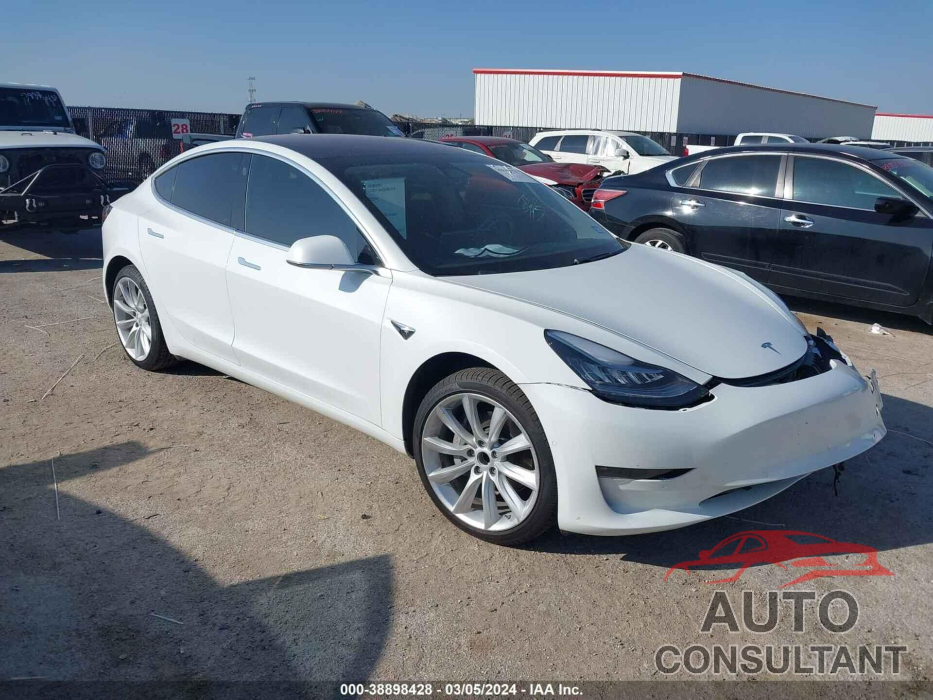 TESLA MODEL 3 2018 - 5YJ3E1EAXJF008177