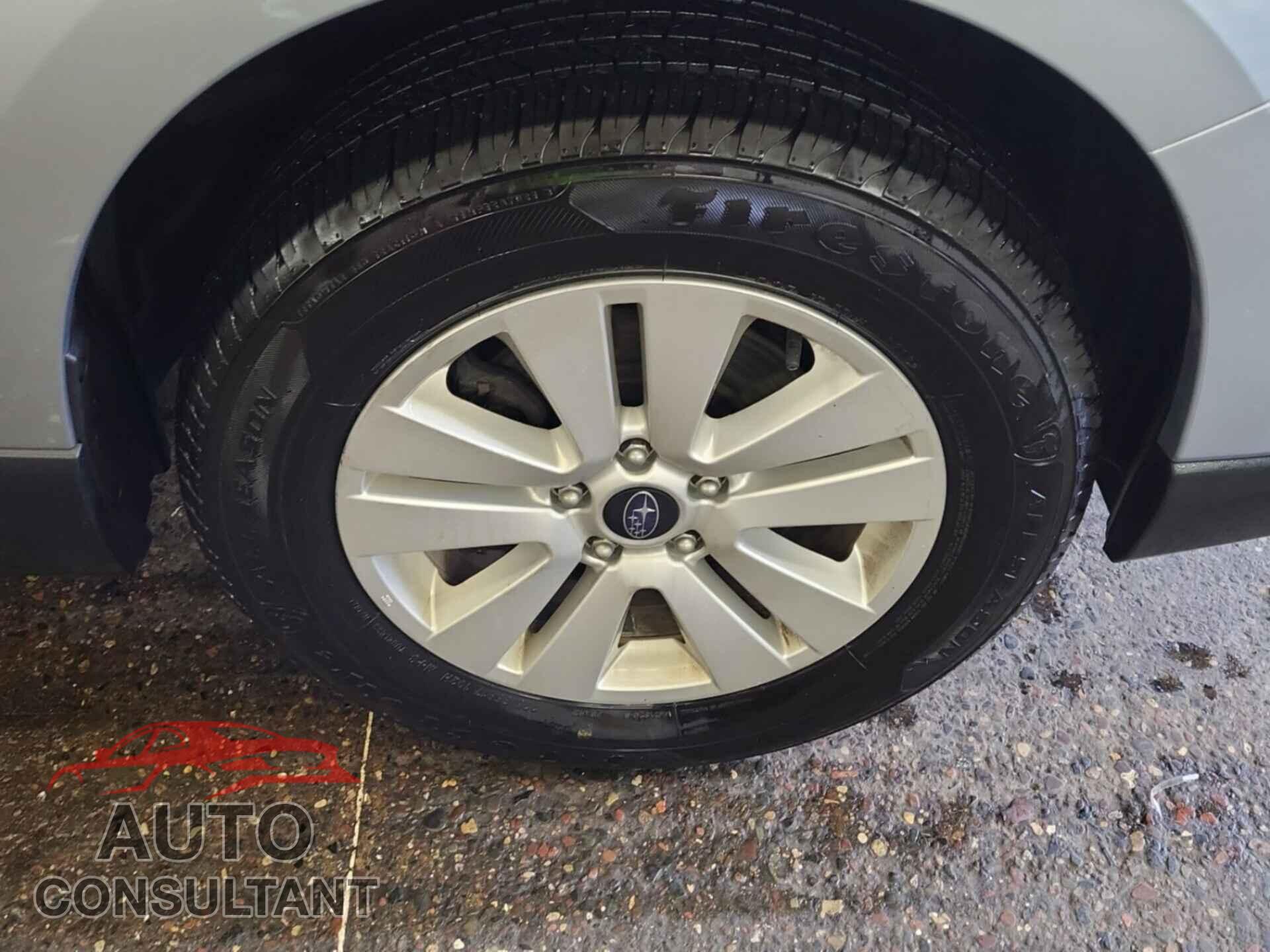 SUBARU OUTBACK 2018 - 4S4BSACCXJ3345076