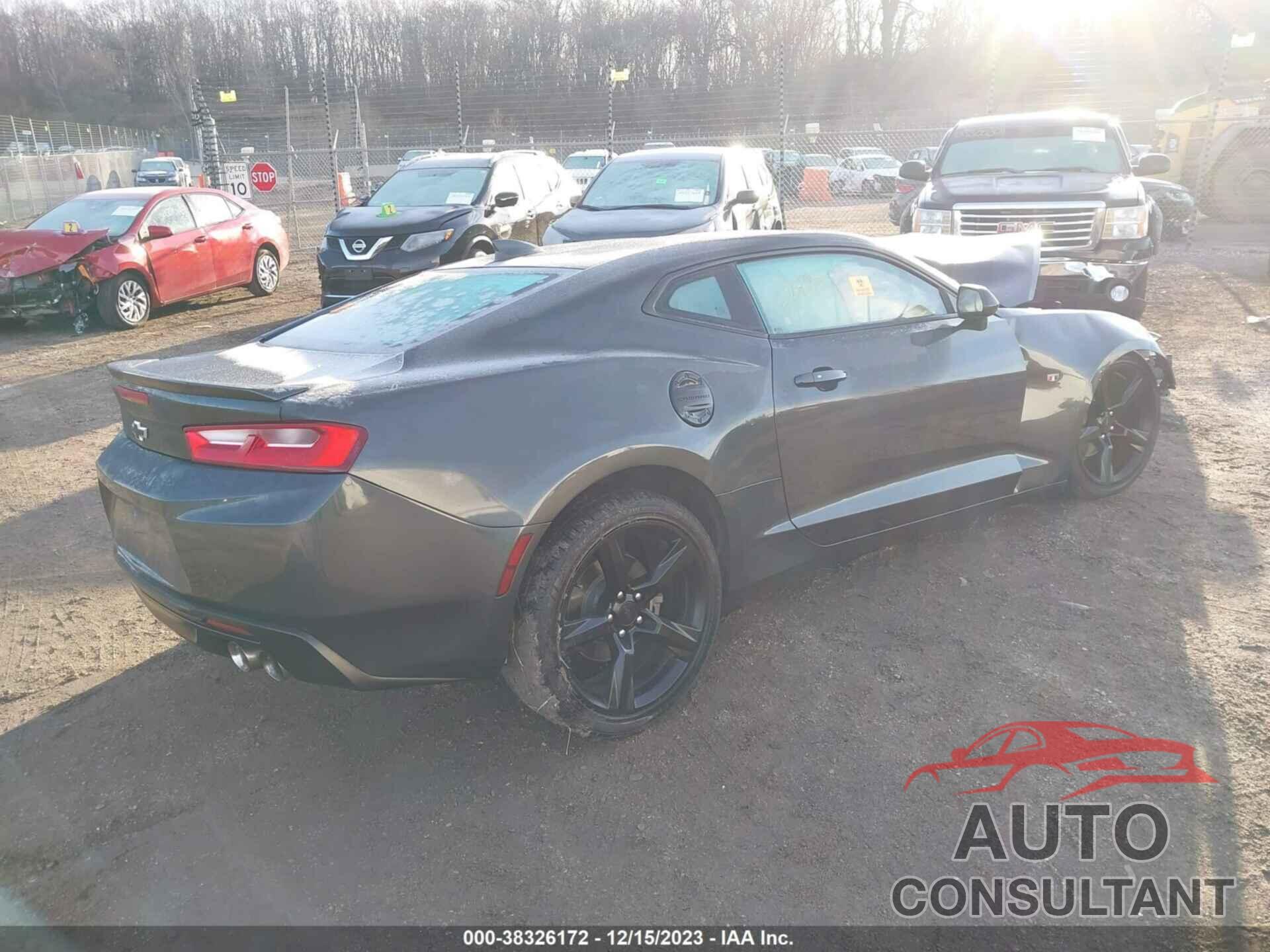 CHEVROLET CAMARO 2018 - 1G1FB1RS0J0152417