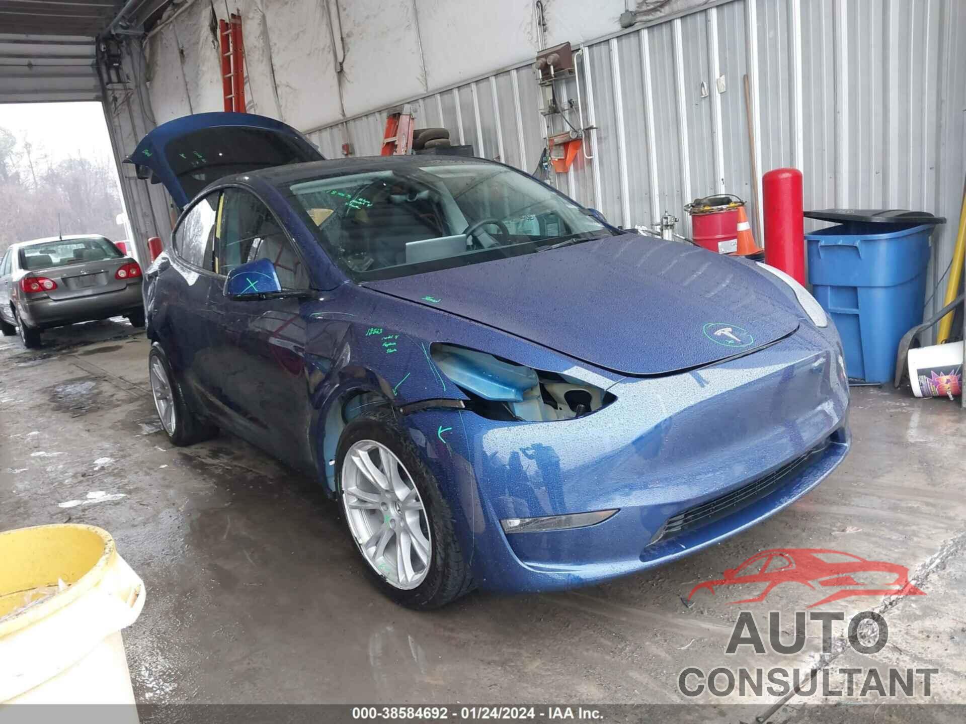 TESLA MODEL Y 2023 - 7SAYGDEE7PF671271