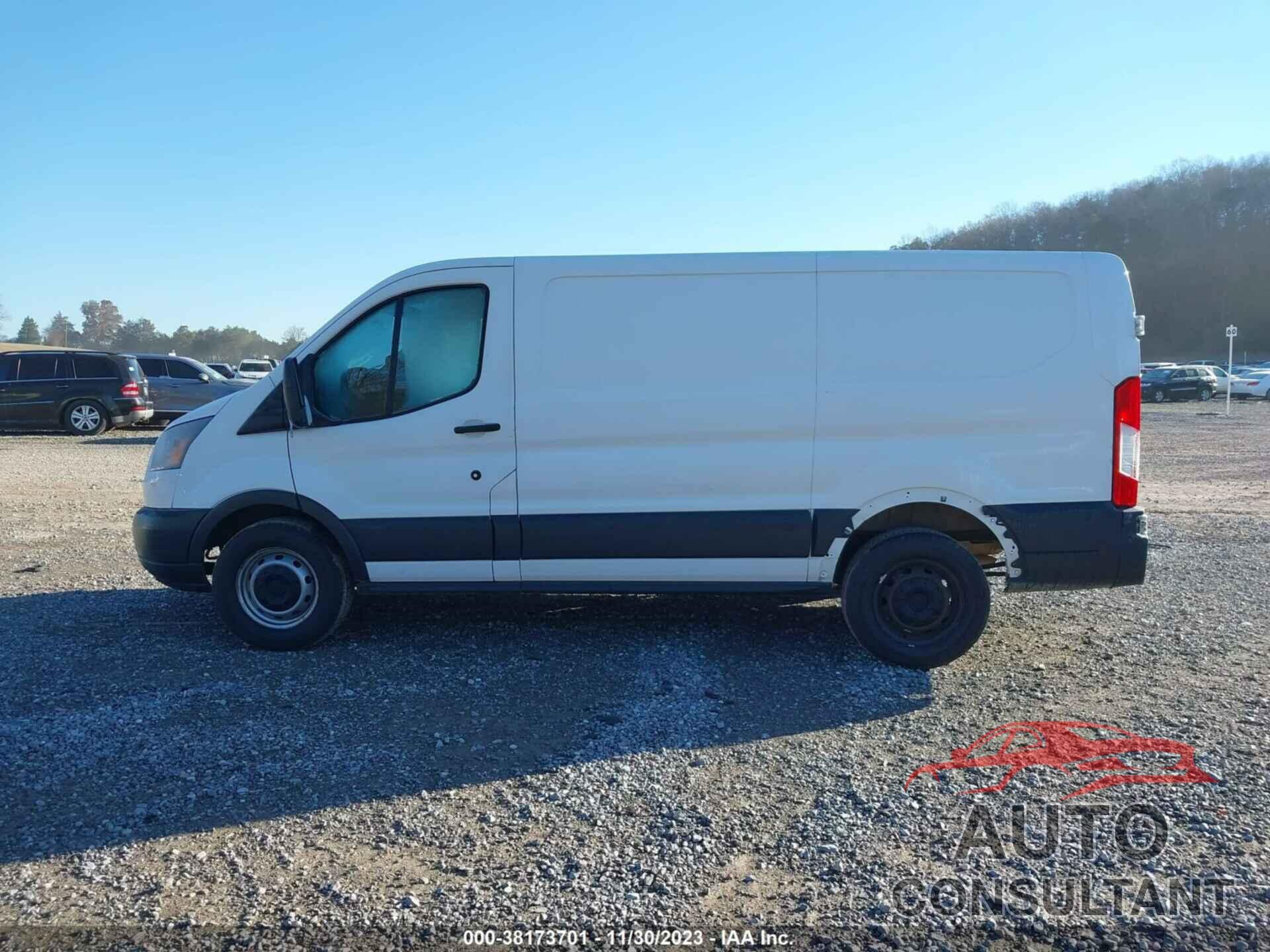 FORD TRANSIT 2017 - 1FTYE1ZM3HKA10182