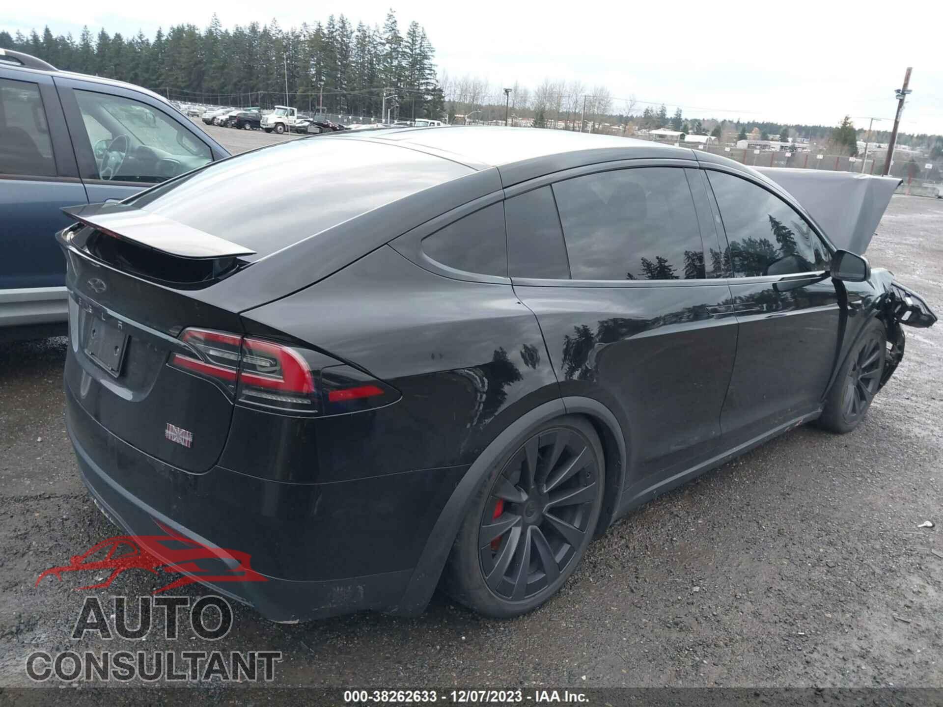 TESLA MODEL X 2023 - 7SAXCBE68PF383473