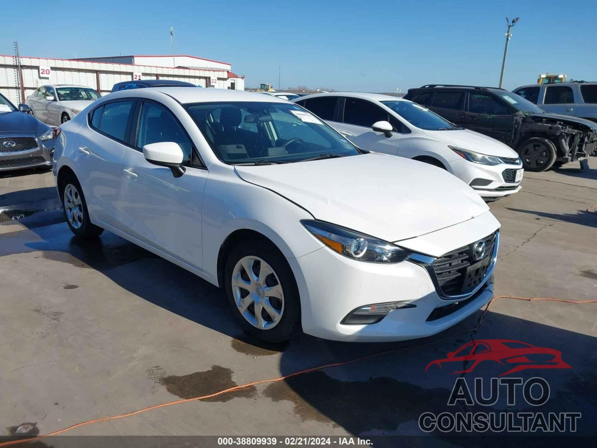 MAZDA MAZDA3 2017 - 3MZBN1U77HM157456