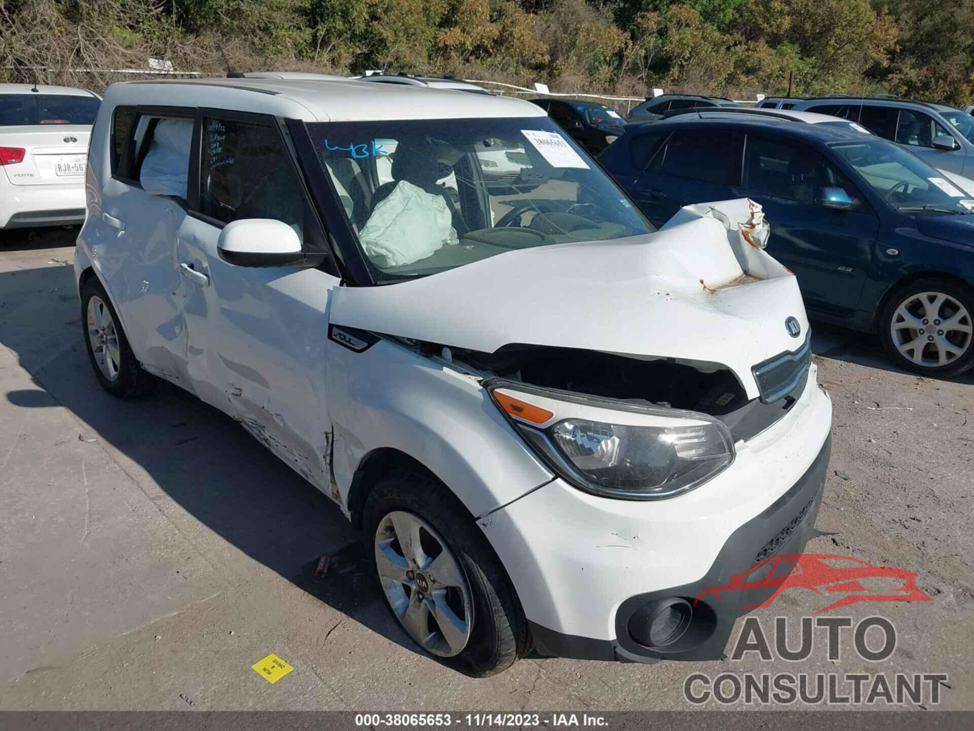 KIA SOUL 2018 - KNDJN2A20J7896438