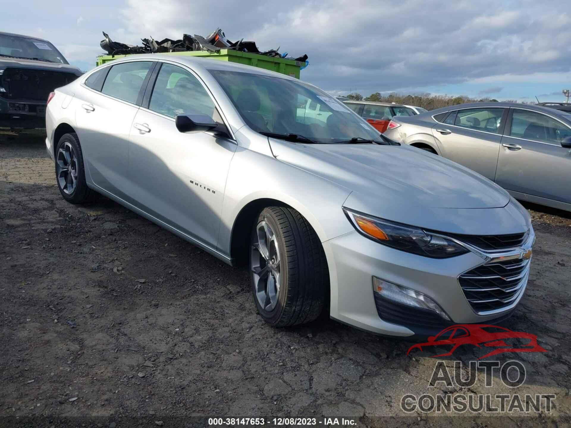 CHEVROLET MALIBU 2021 - 1G1ZD5ST0MF019255