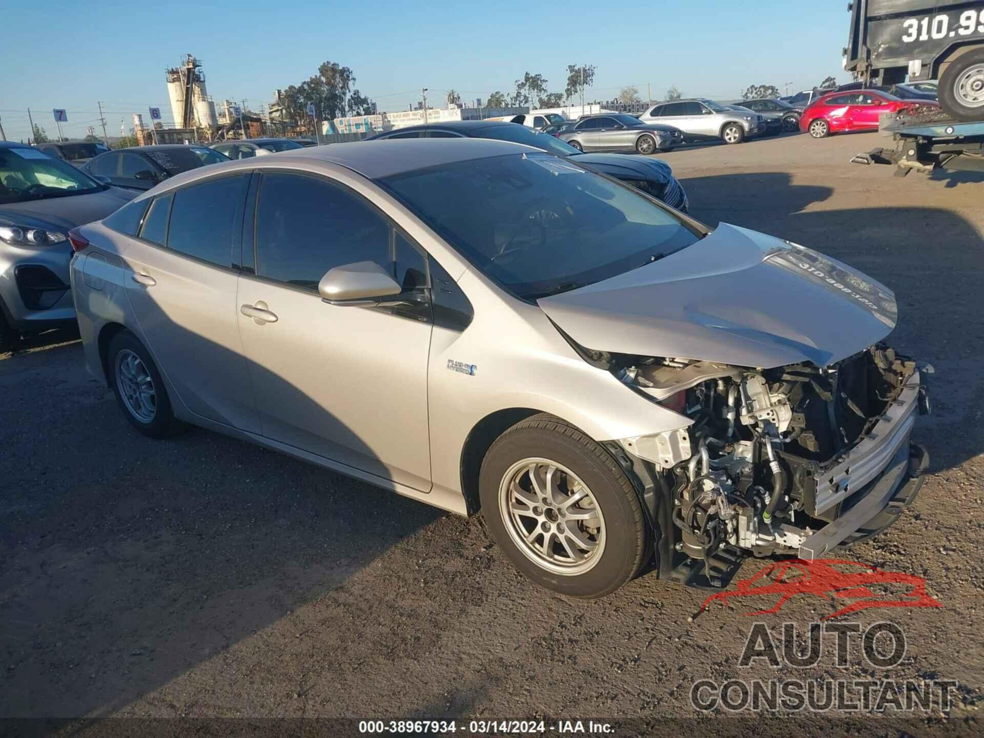 TOYOTA PRIUS PRIME 2017 - JTDKARFP6H3052824