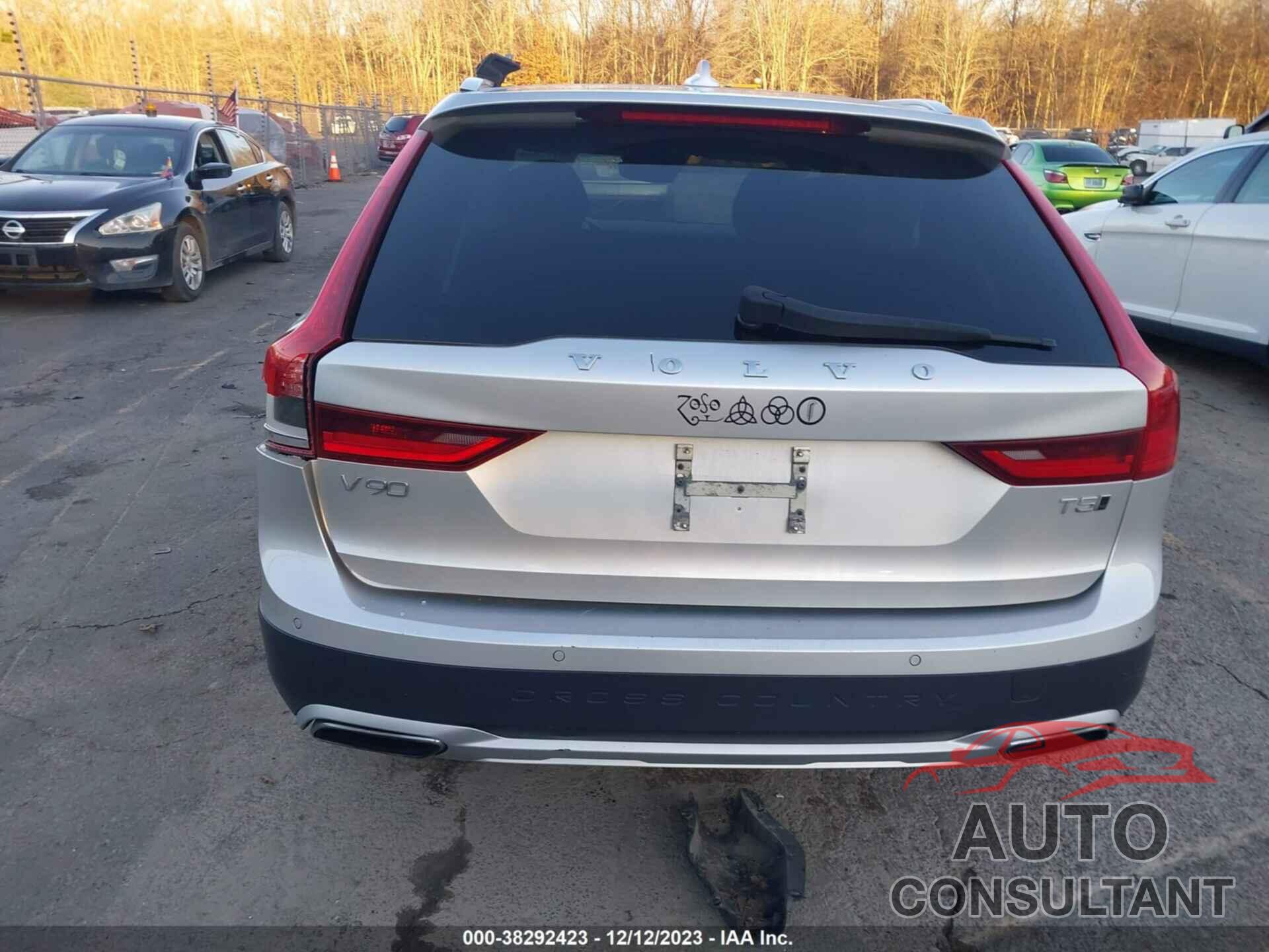 VOLVO V90 CROSS COUNTRY 2018 - YV4102NK6J1015606