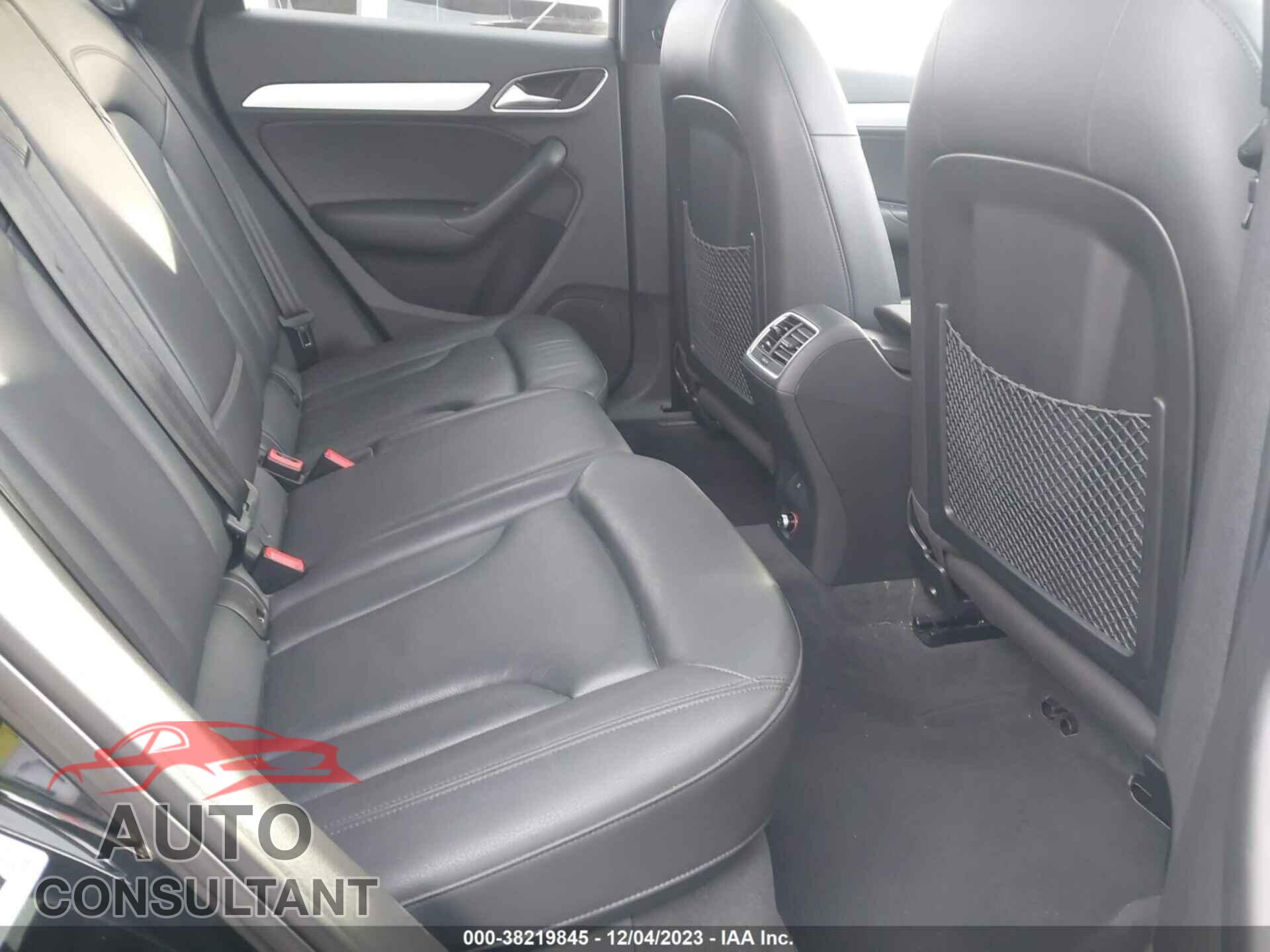 AUDI Q3 2015 - WA1EFCFS2FR013426