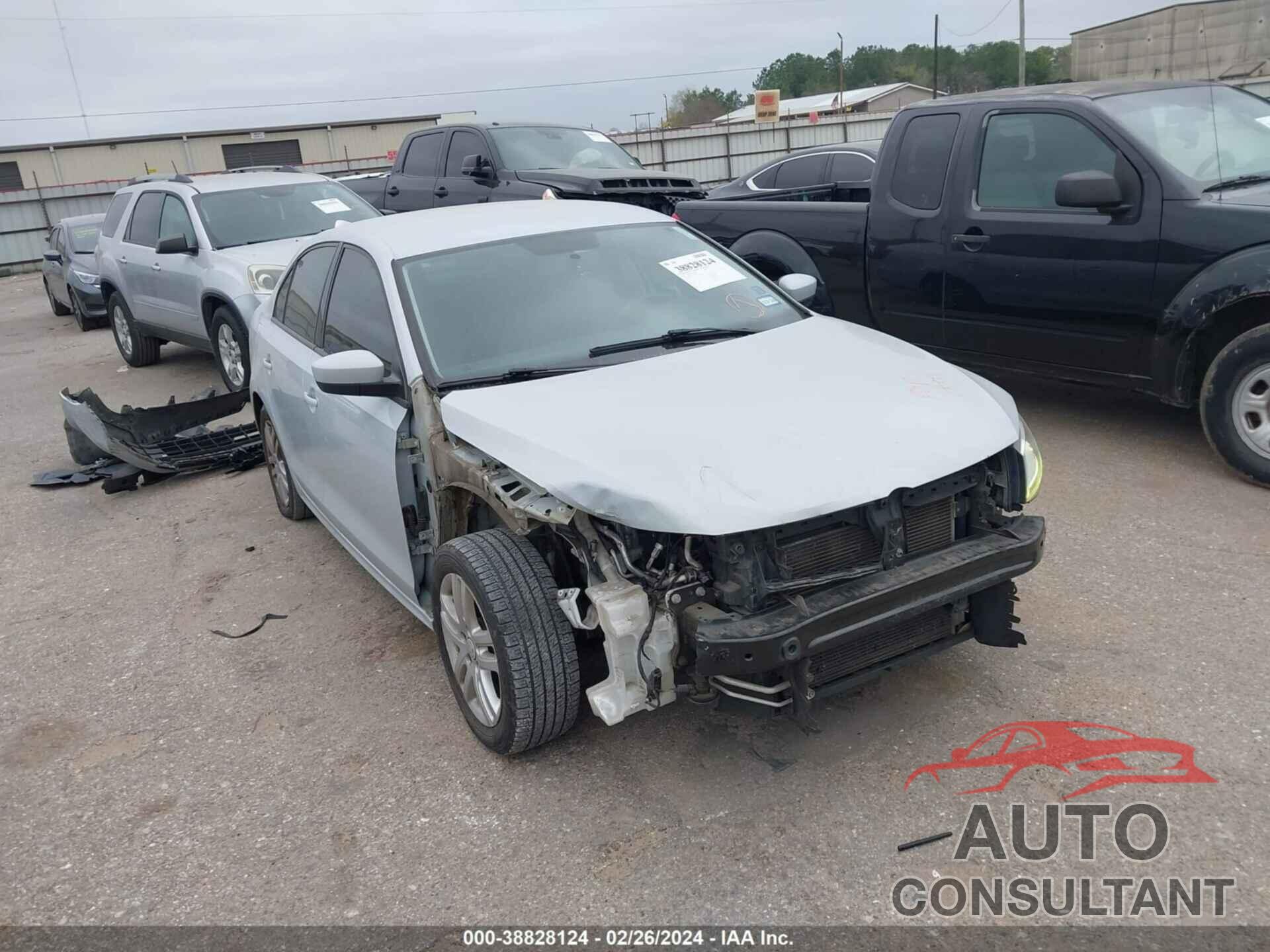 VOLKSWAGEN JETTA 2018 - 3VW2B7AJ1JM260261