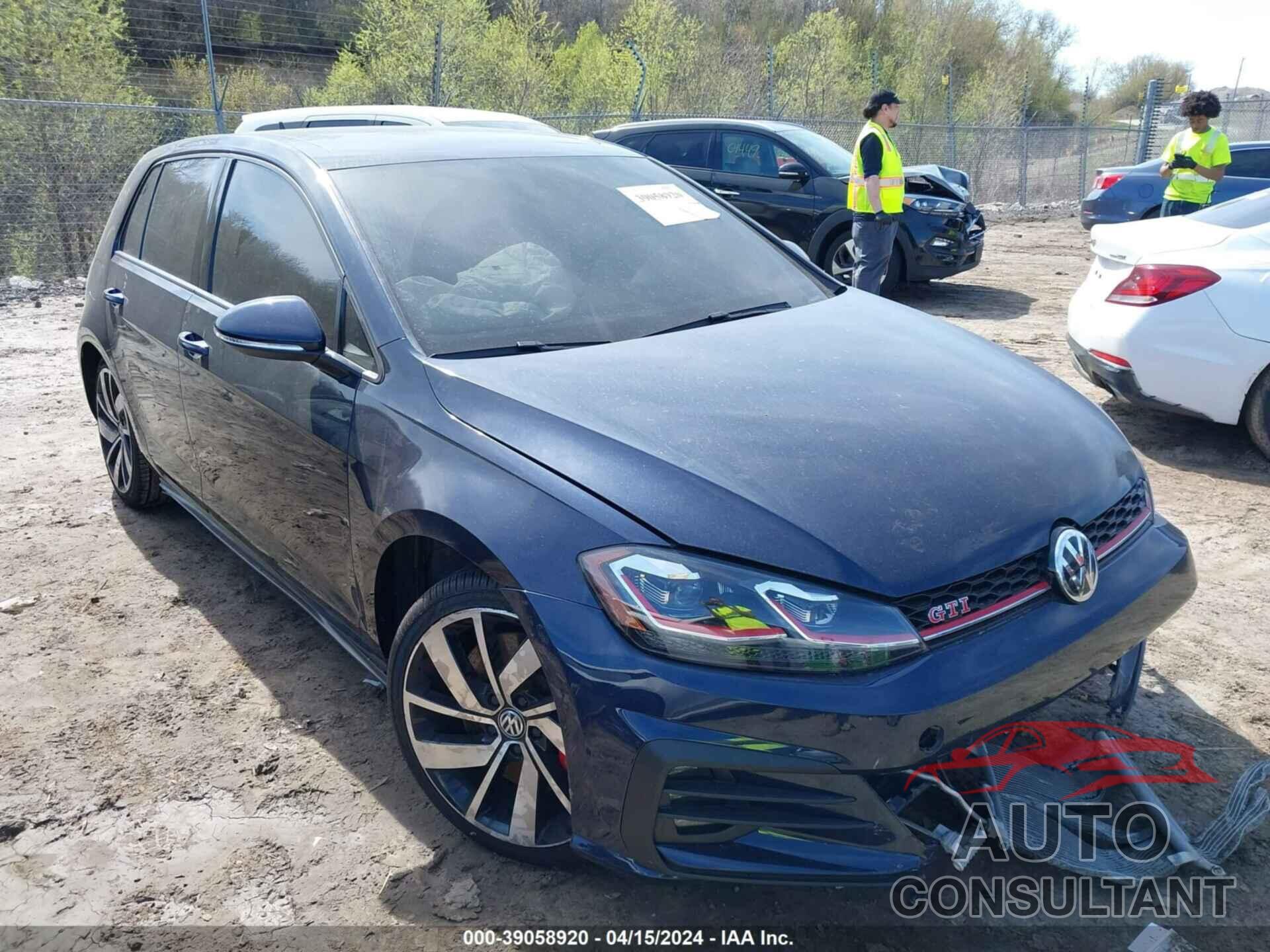 VOLKSWAGEN GTI 2019 - 3VW6T7AU0KM037820