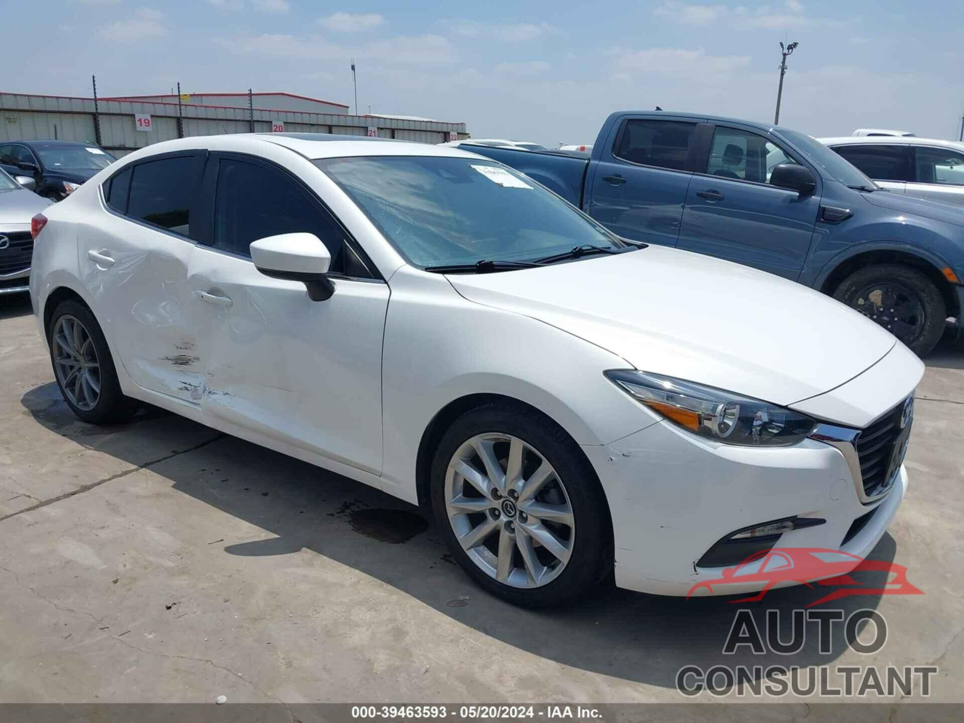 MAZDA 3 2017 - 3MZBN1V74HM118483