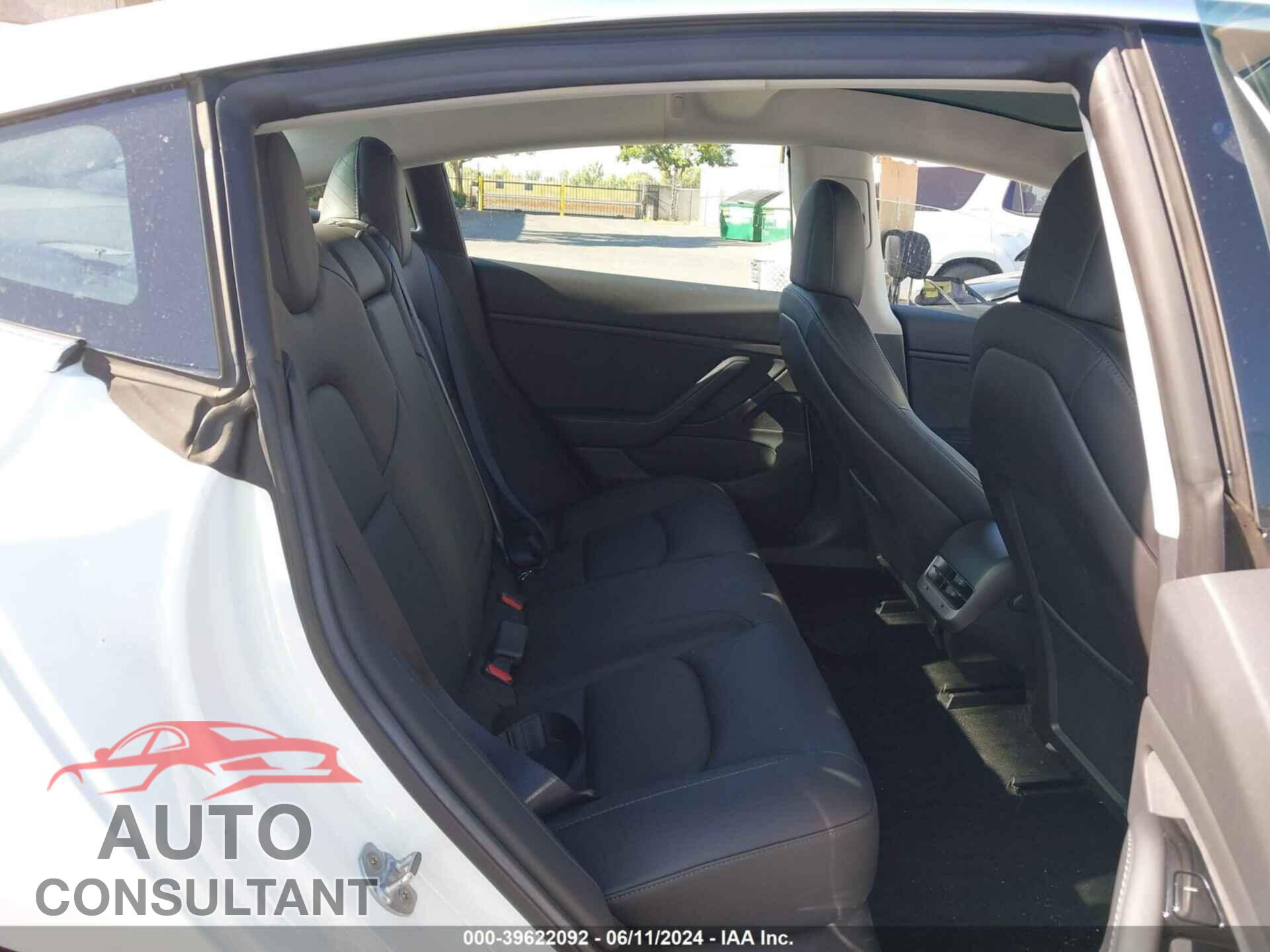 TESLA MODEL 3 2019 - 5YJ3E1EA1KF484450
