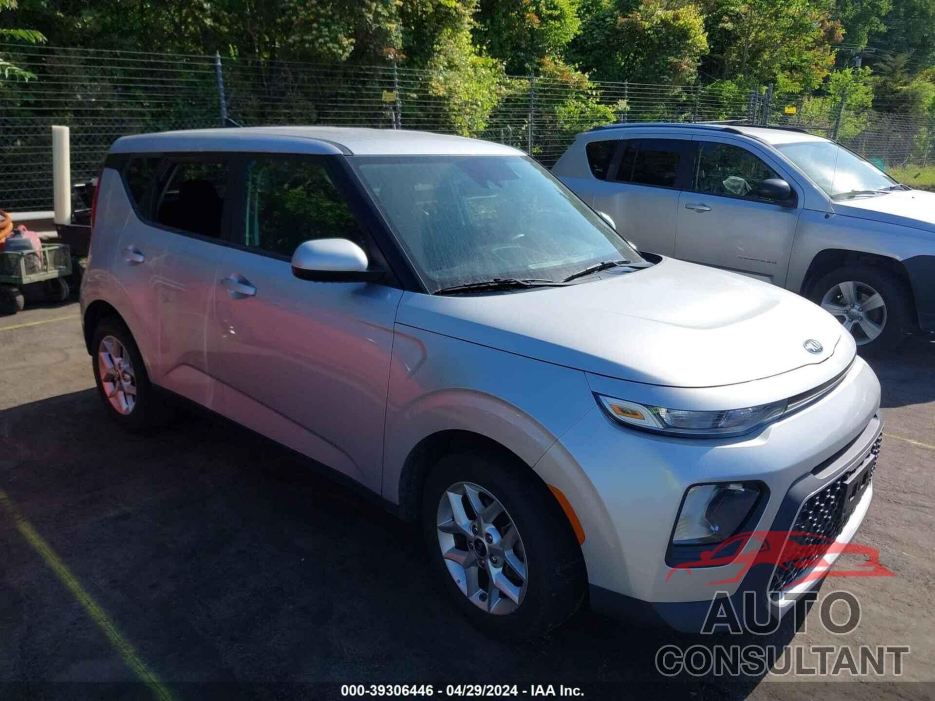 KIA SOUL 2020 - KNDJ23AU4L7090296