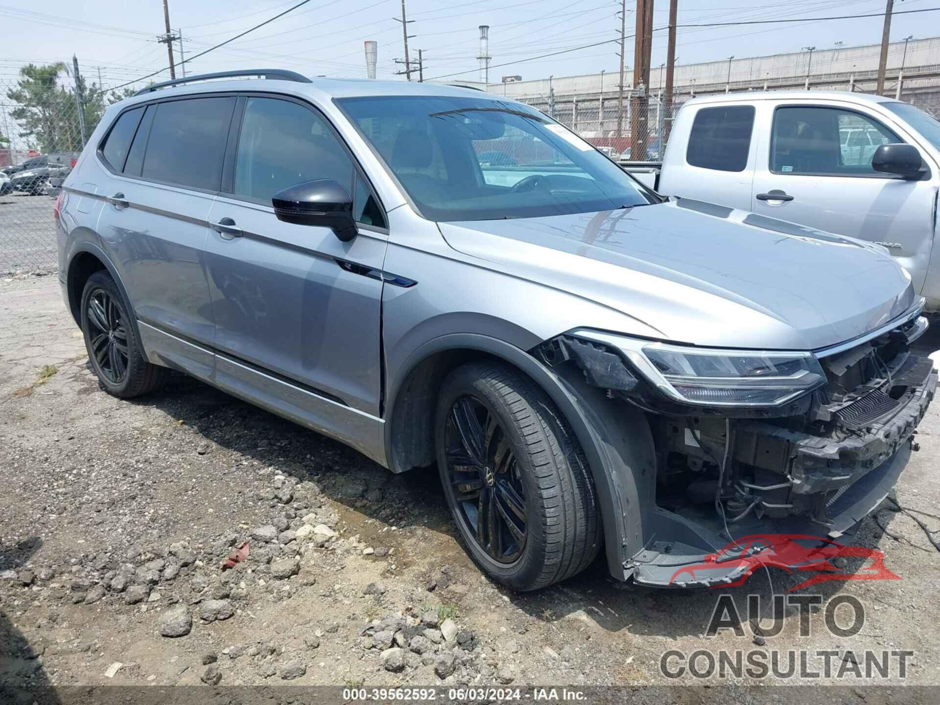 VOLKSWAGEN TIGUAN 2022 - 3VVCB7AX0NM146996