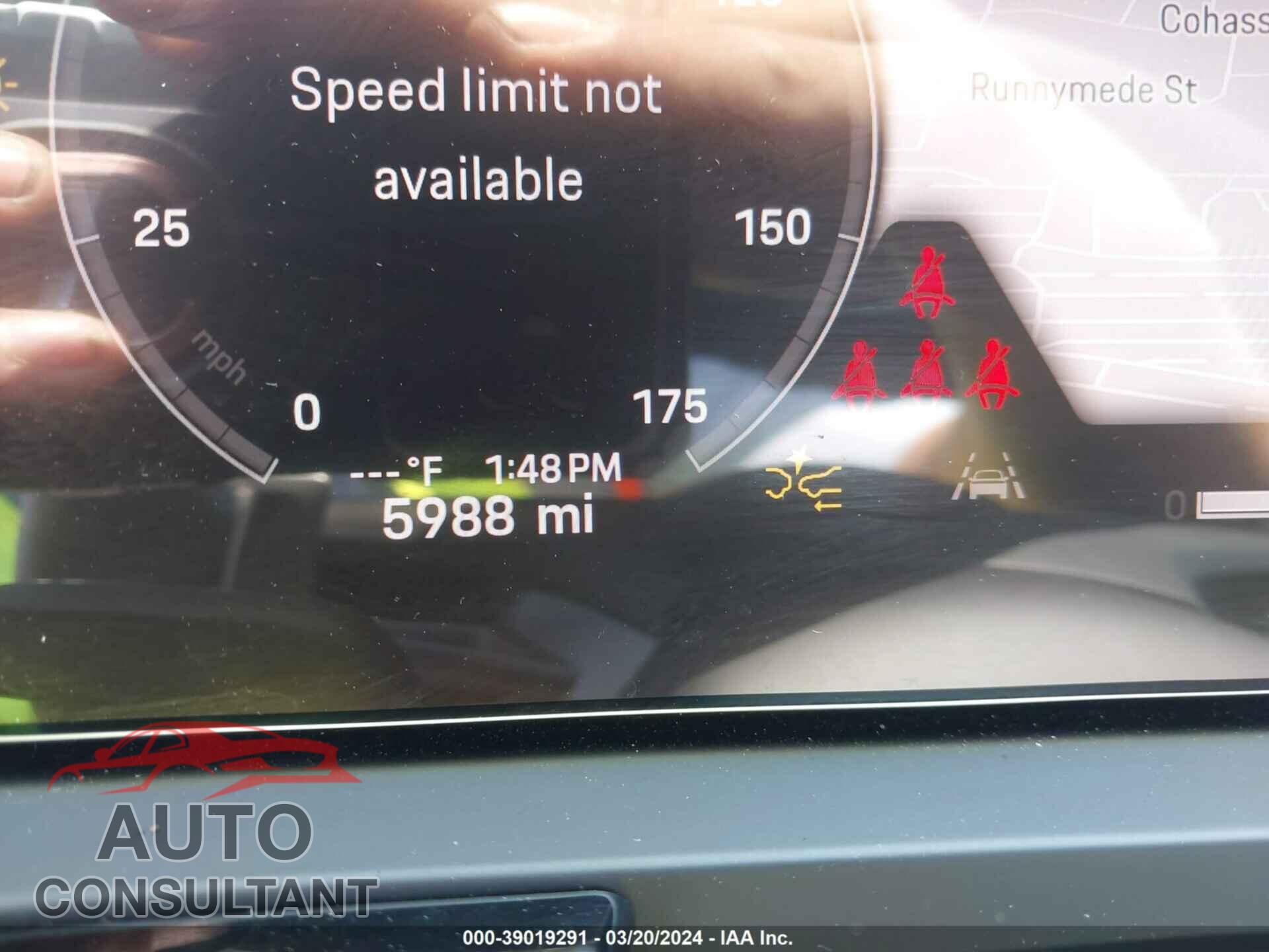 PORSCHE CAYENNE 2024 - WP1AA2AY8RDA00852