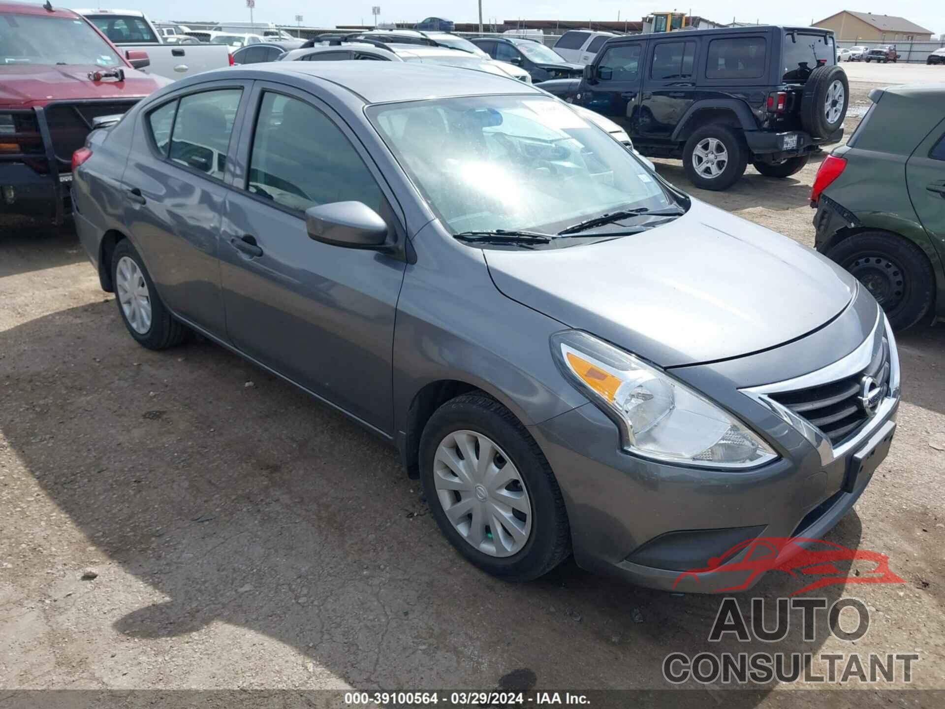 NISSAN VERSA 2017 - 3N1CN7AP5HL869388