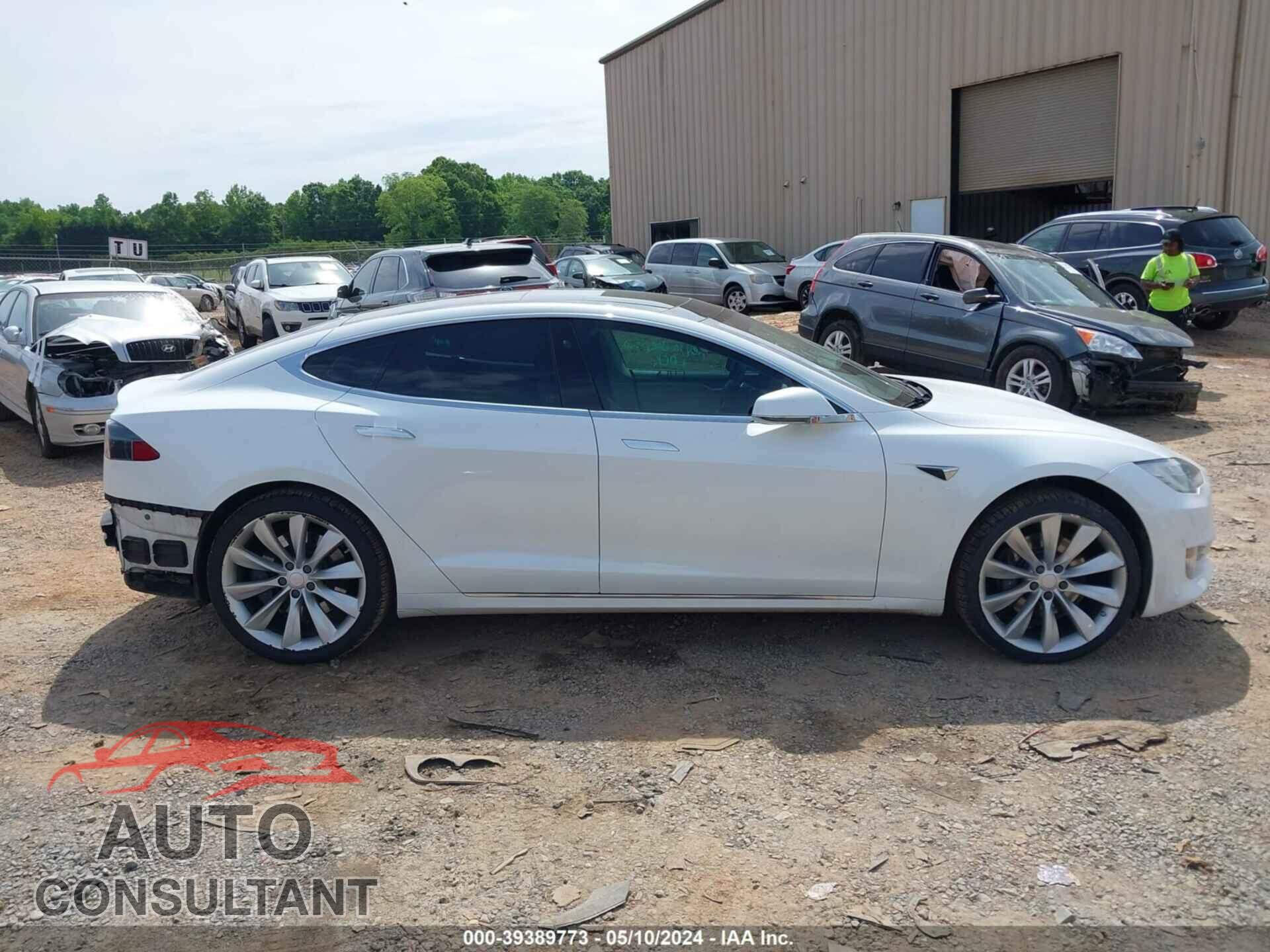TESLA MODEL S 2017 - 5YJSA1E12HF212697