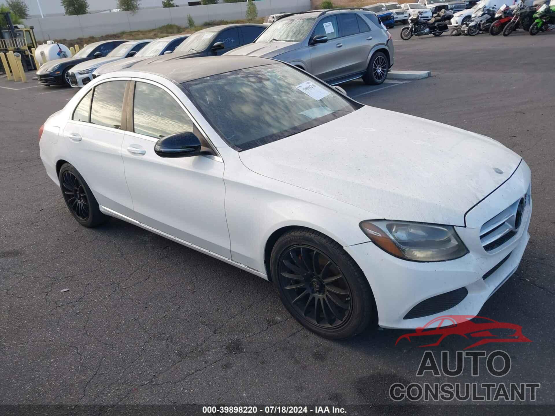 MERCEDES-BENZ C 300 2016 - 55SWF4JB0GU123470